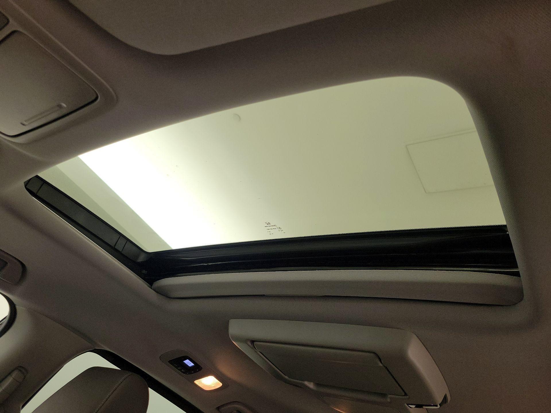 Thumbnail: 2022 Honda Odyssey - 20