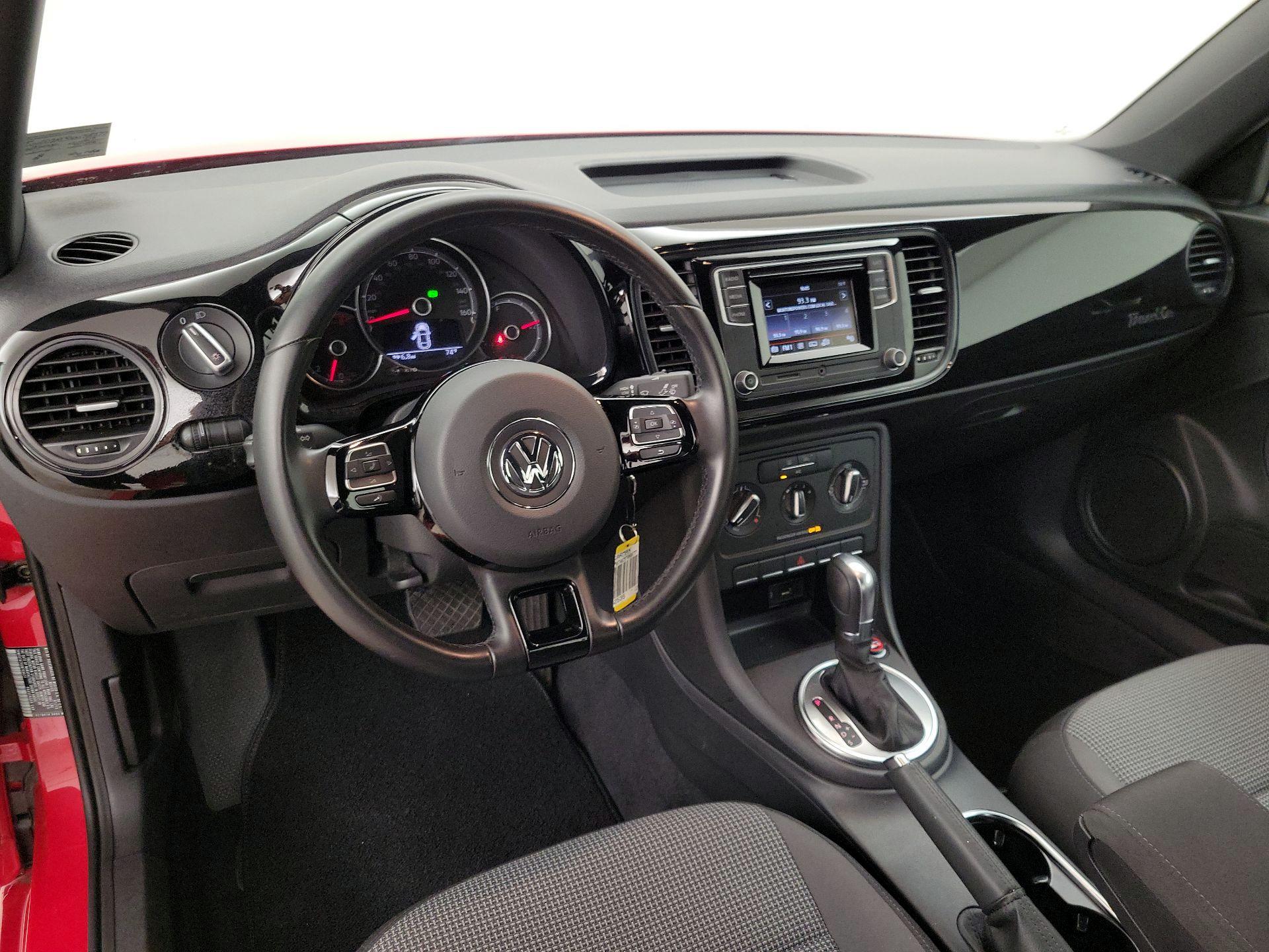 Thumbnail: 2019 Volkswagen Beetle - 9