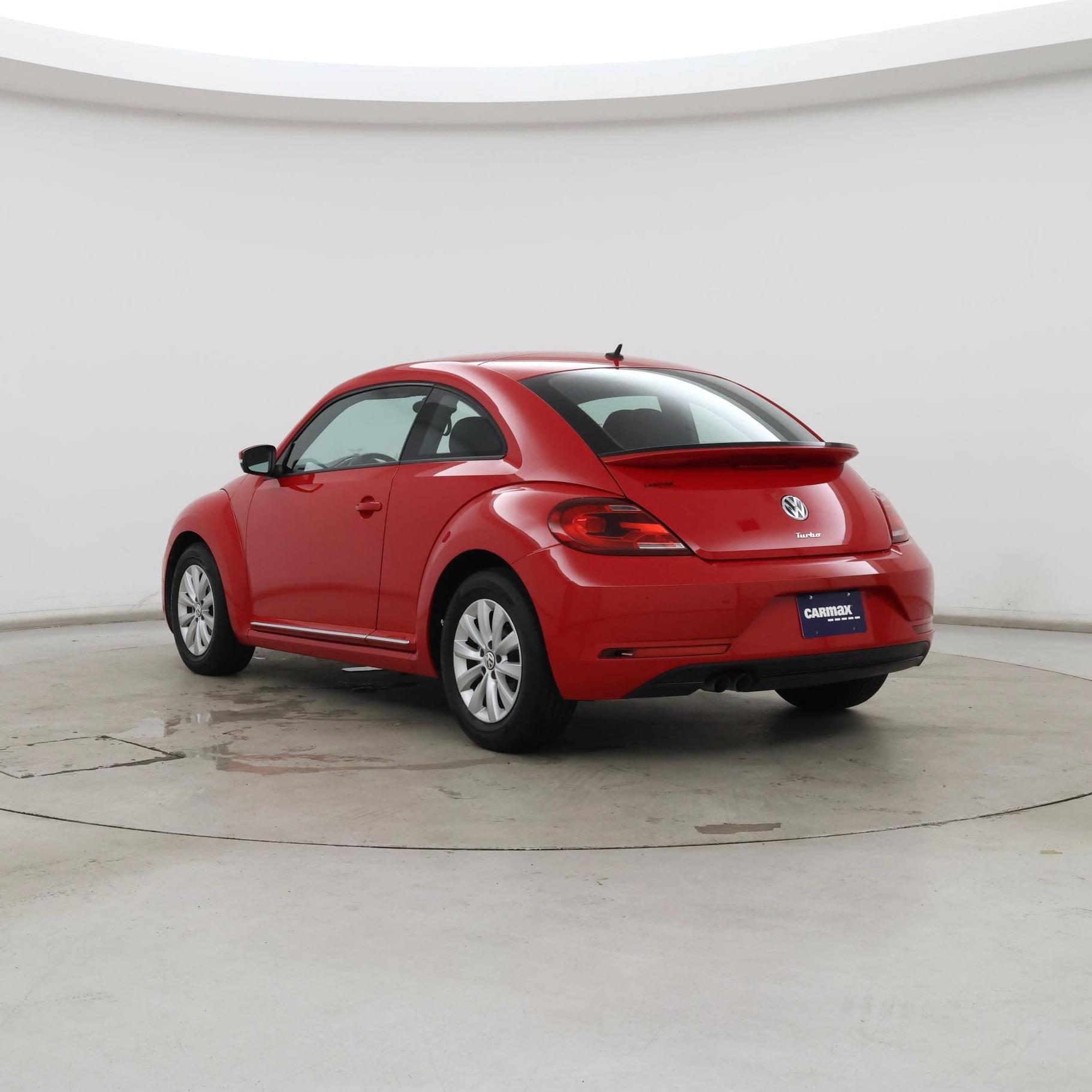 Thumbnail: 2019 Volkswagen Beetle - 2