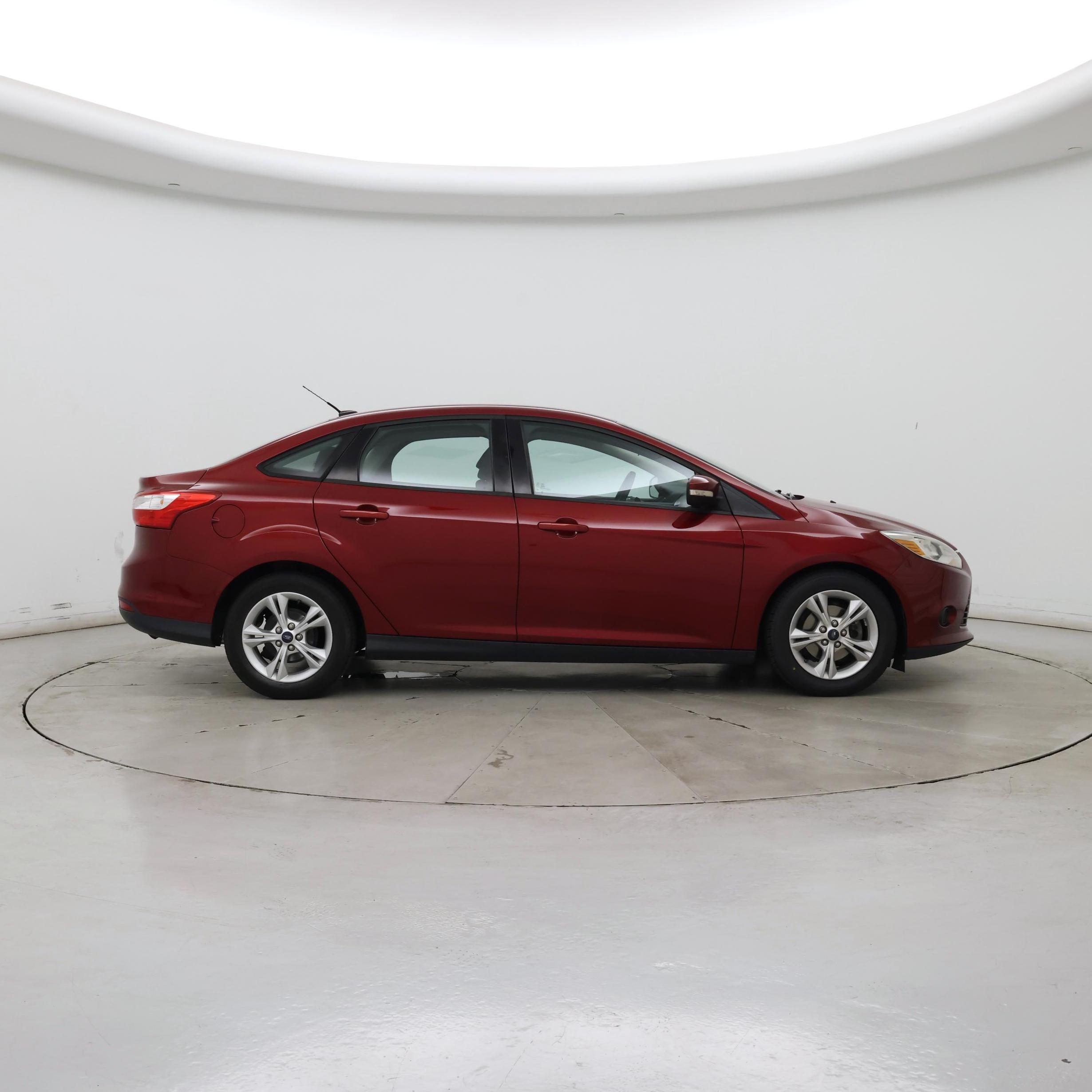 Thumbnail: 2013 Ford Focus - 7