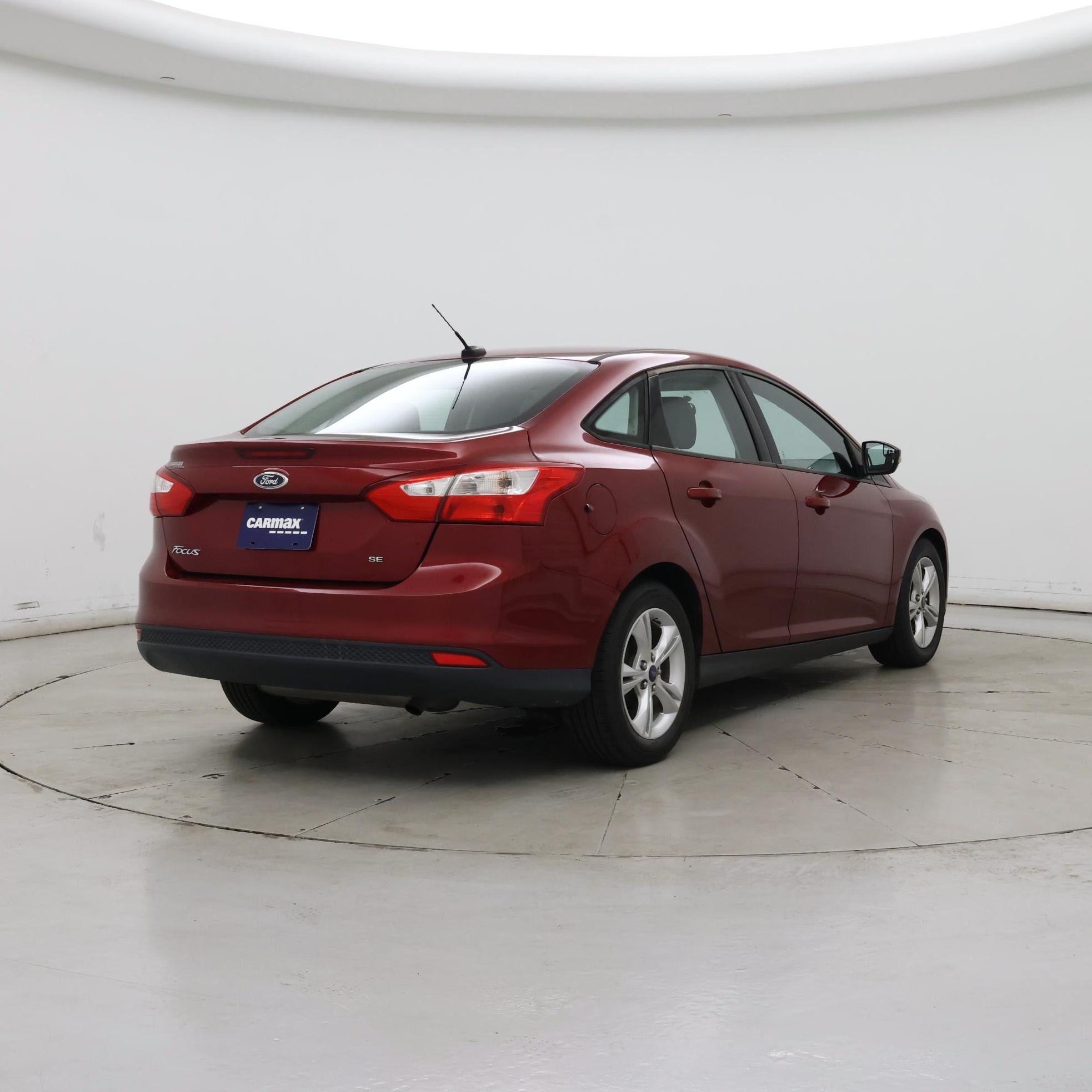 Thumbnail: 2013 Ford Focus - 8
