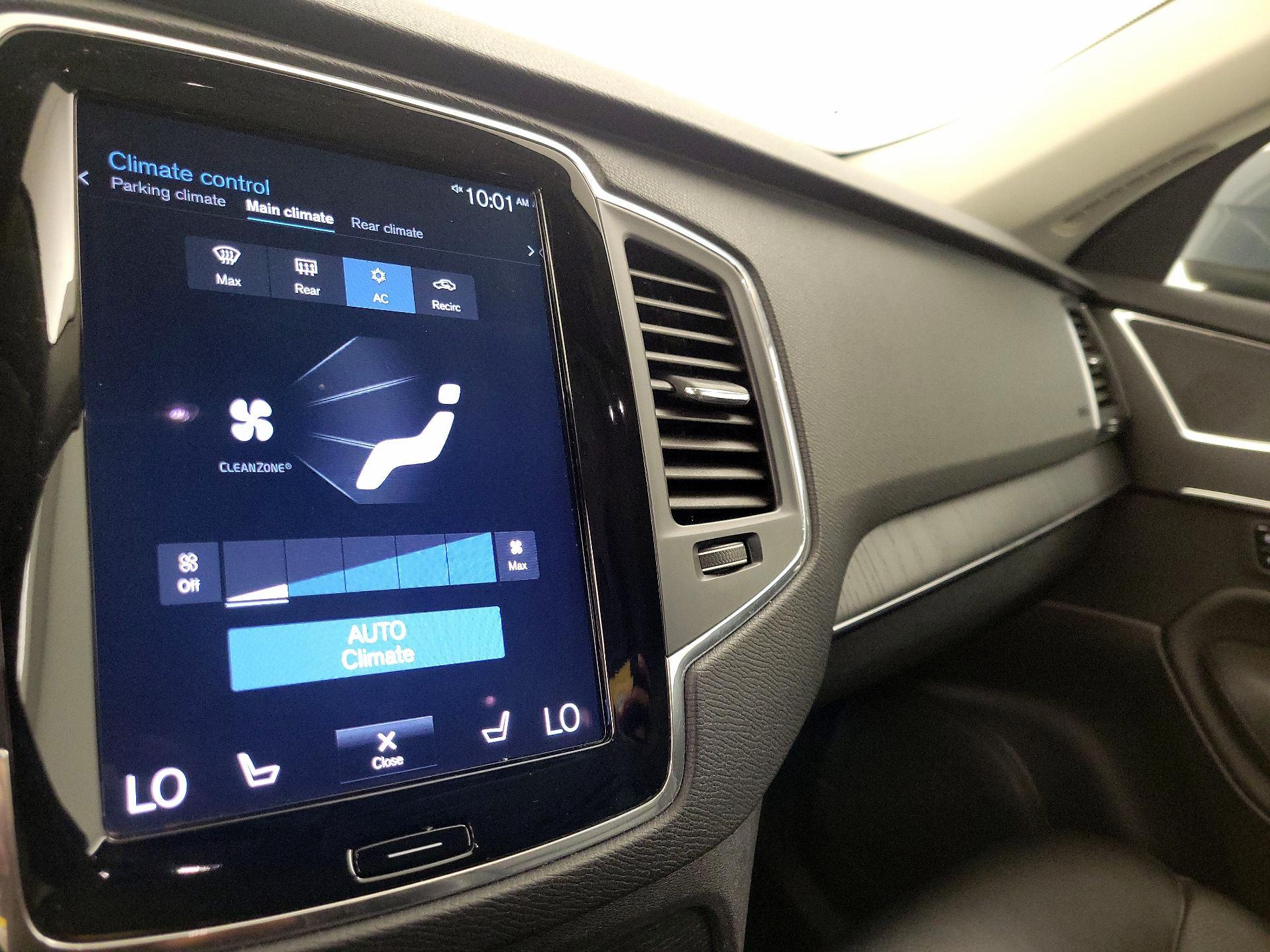 Thumbnail: 2020 Volvo XC90 - 17