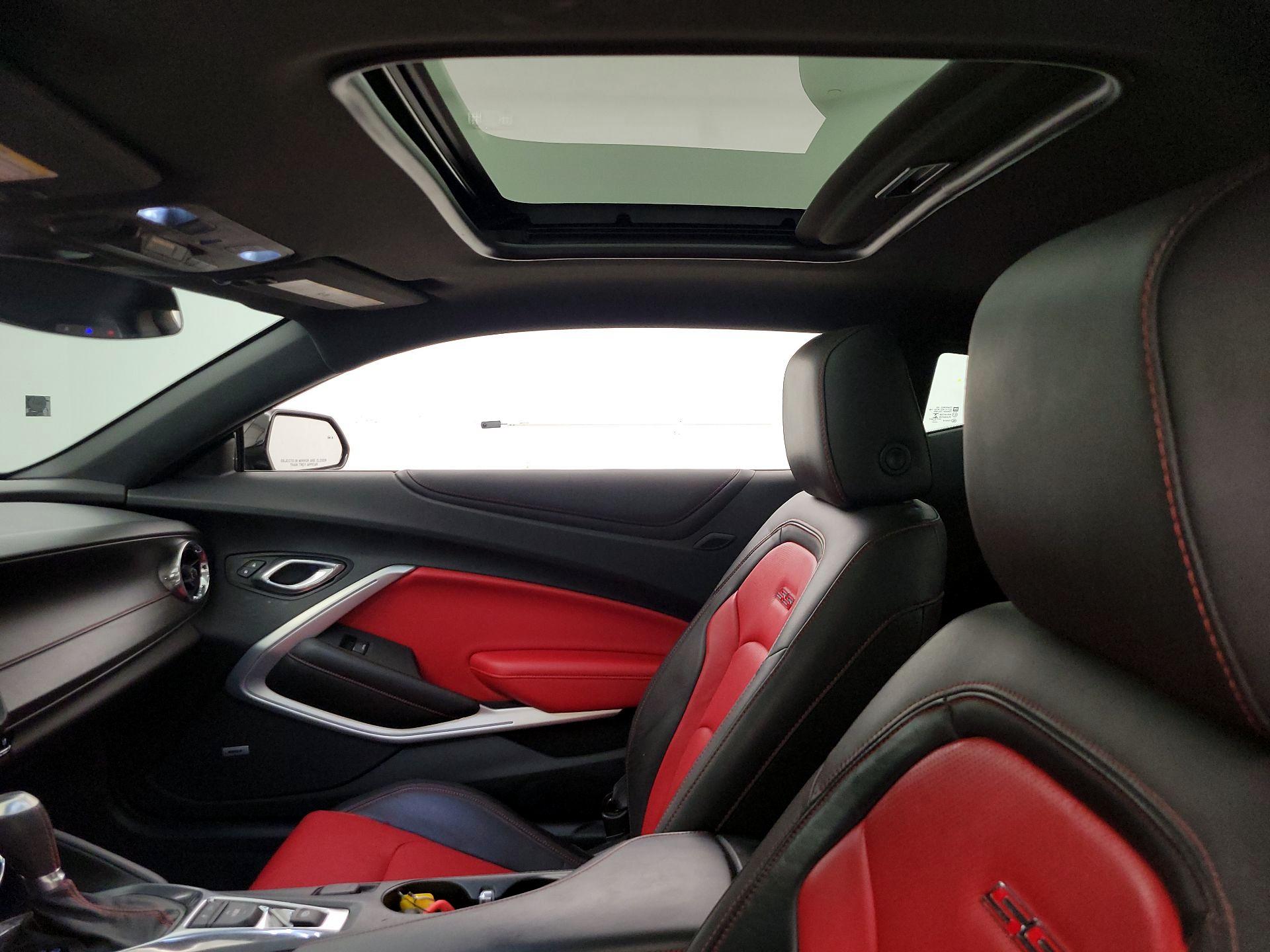 Thumbnail: 2018 Chevrolet Camaro - 20