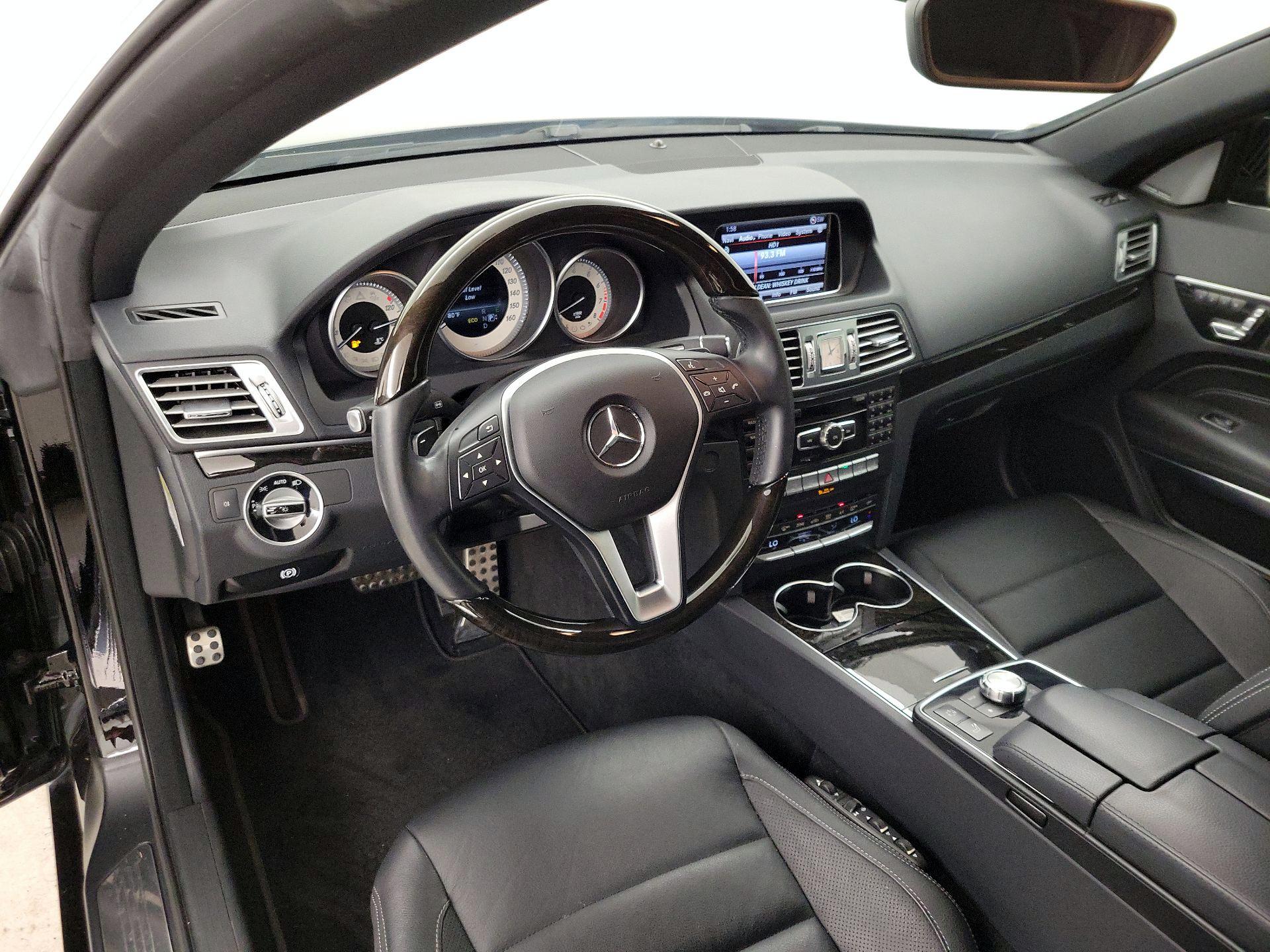 Thumbnail: 2014 Mercedes-Benz E-Class - 9