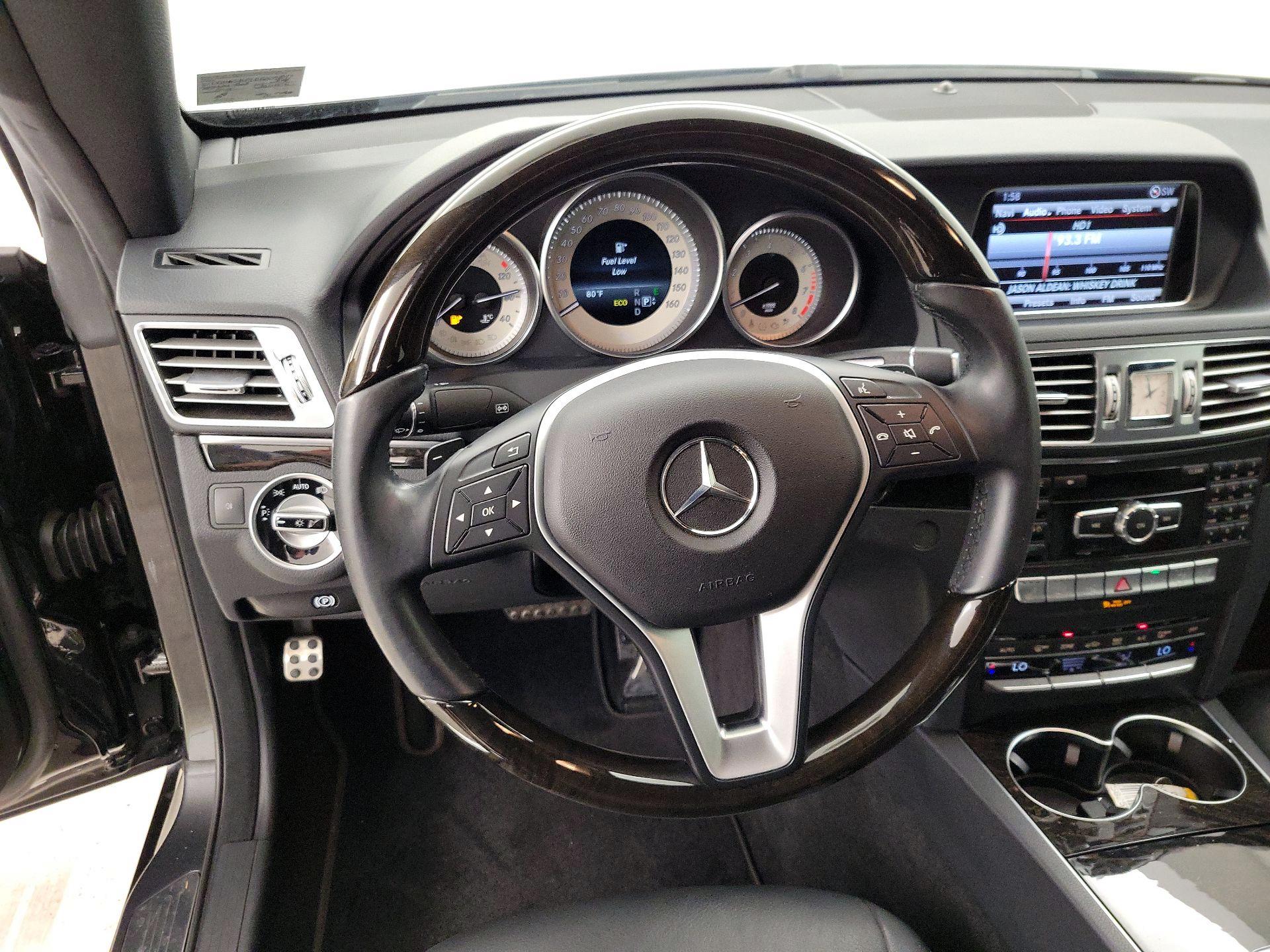 Thumbnail: 2014 Mercedes-Benz E-Class - 10