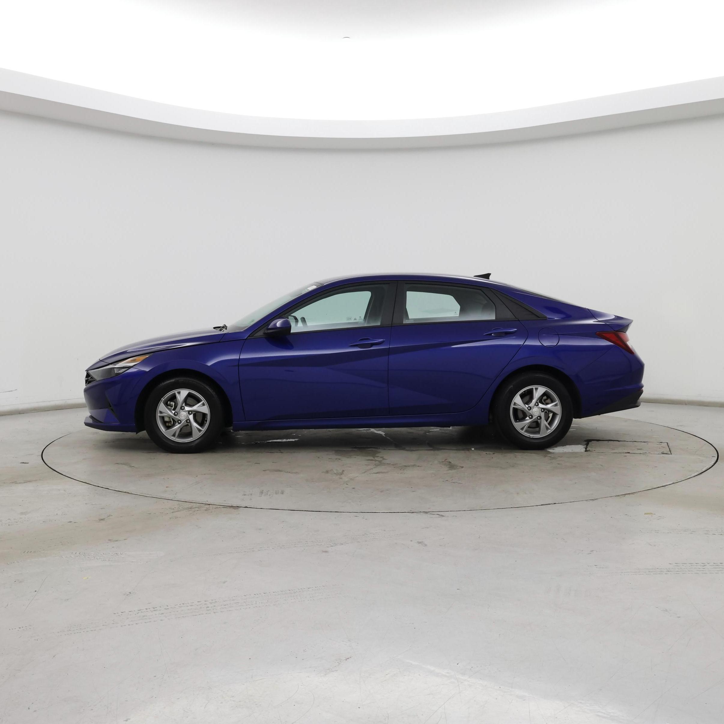 Thumbnail: 2021 Hyundai Elantra - 3