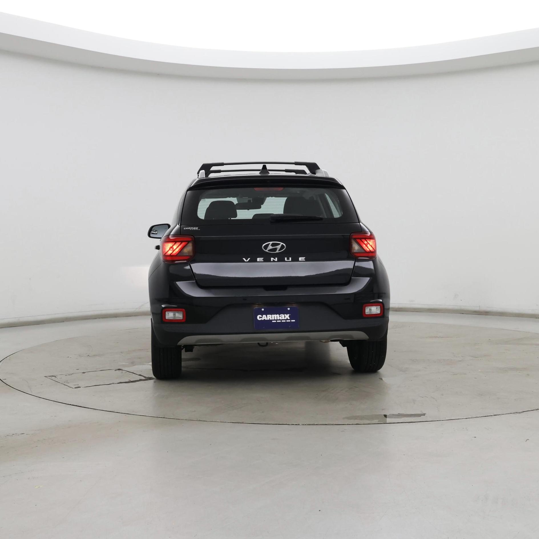 Thumbnail: 2022 Hyundai Venue - 6