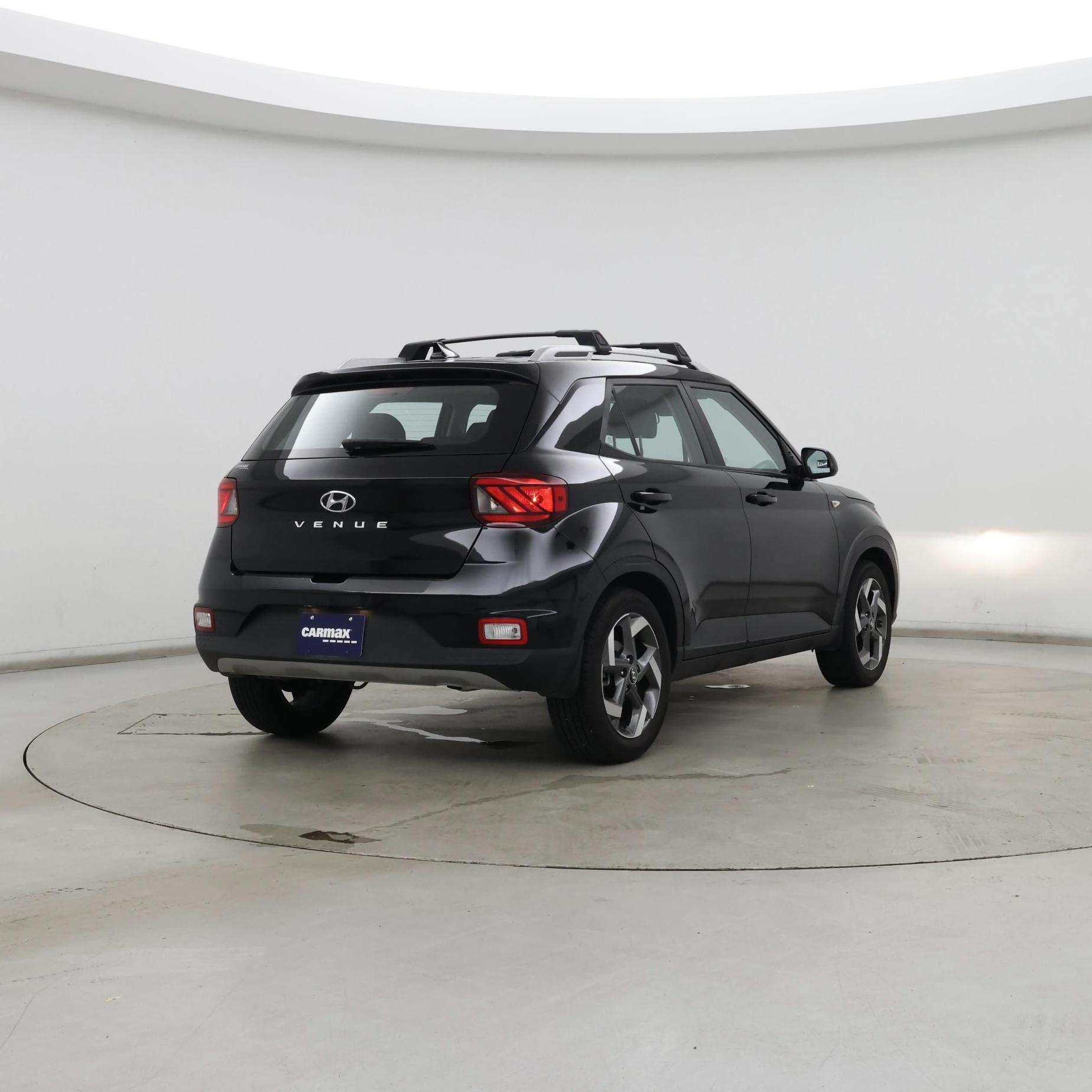 Thumbnail: 2022 Hyundai Venue - 8