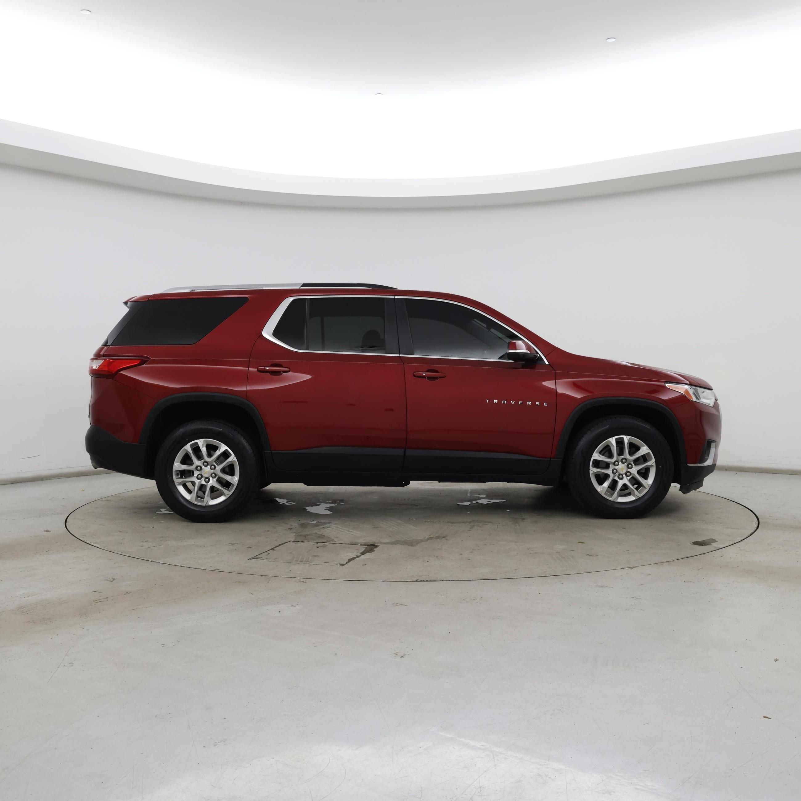 Thumbnail: 2018 Chevrolet Traverse - 7