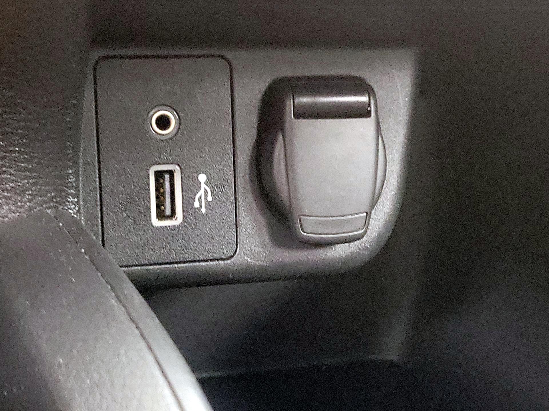 Thumbnail: 2023 Nissan Versa - 18