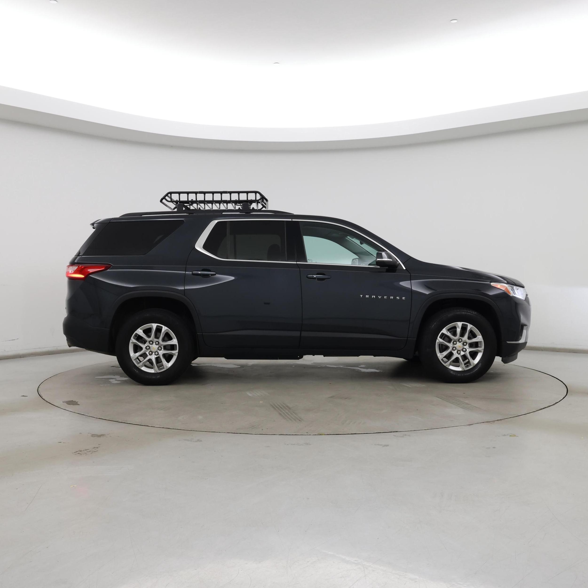 Thumbnail: 2021 Chevrolet Traverse - 7
