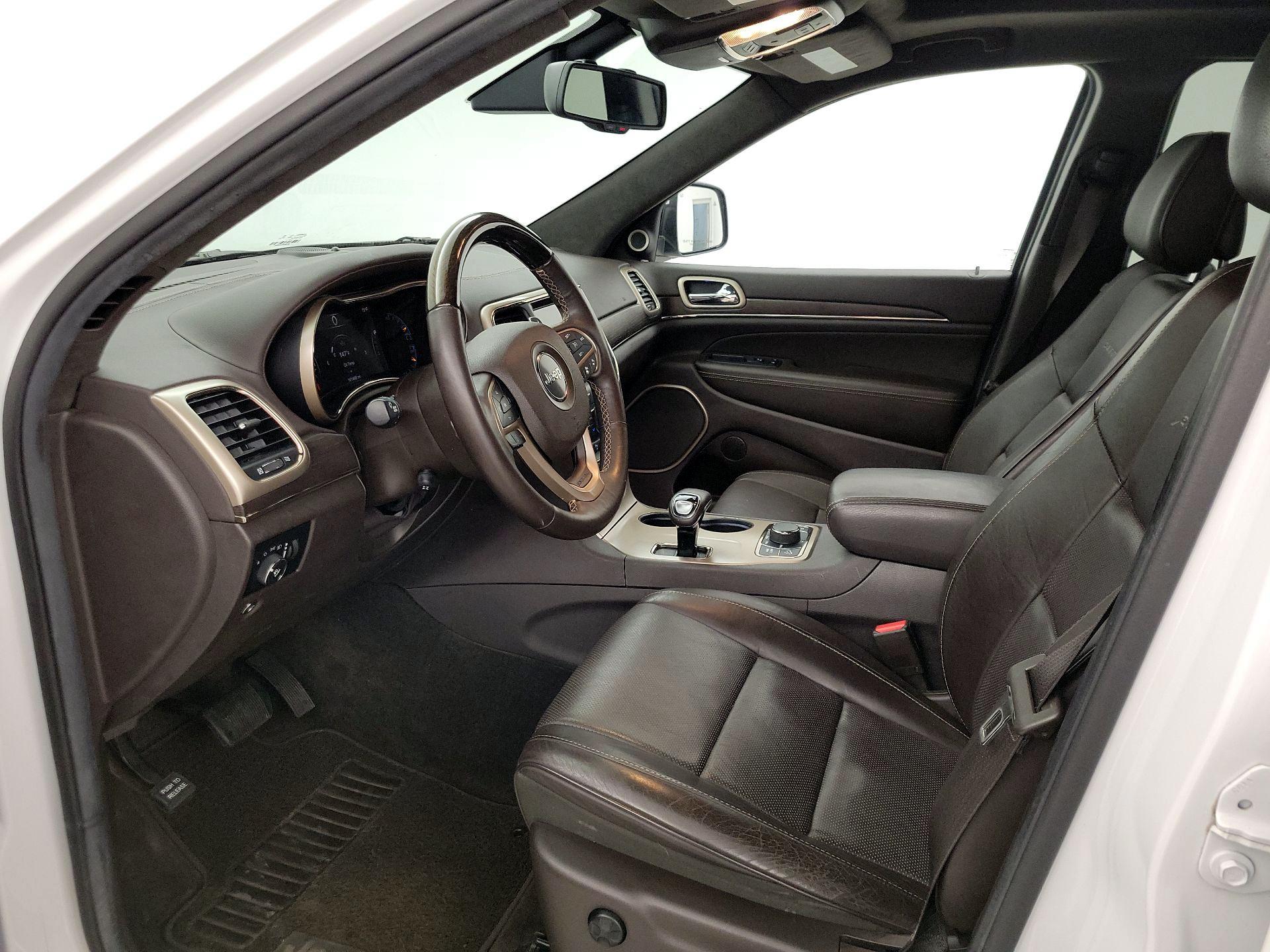 Thumbnail: 2014 Jeep Grand Cherokee - 11