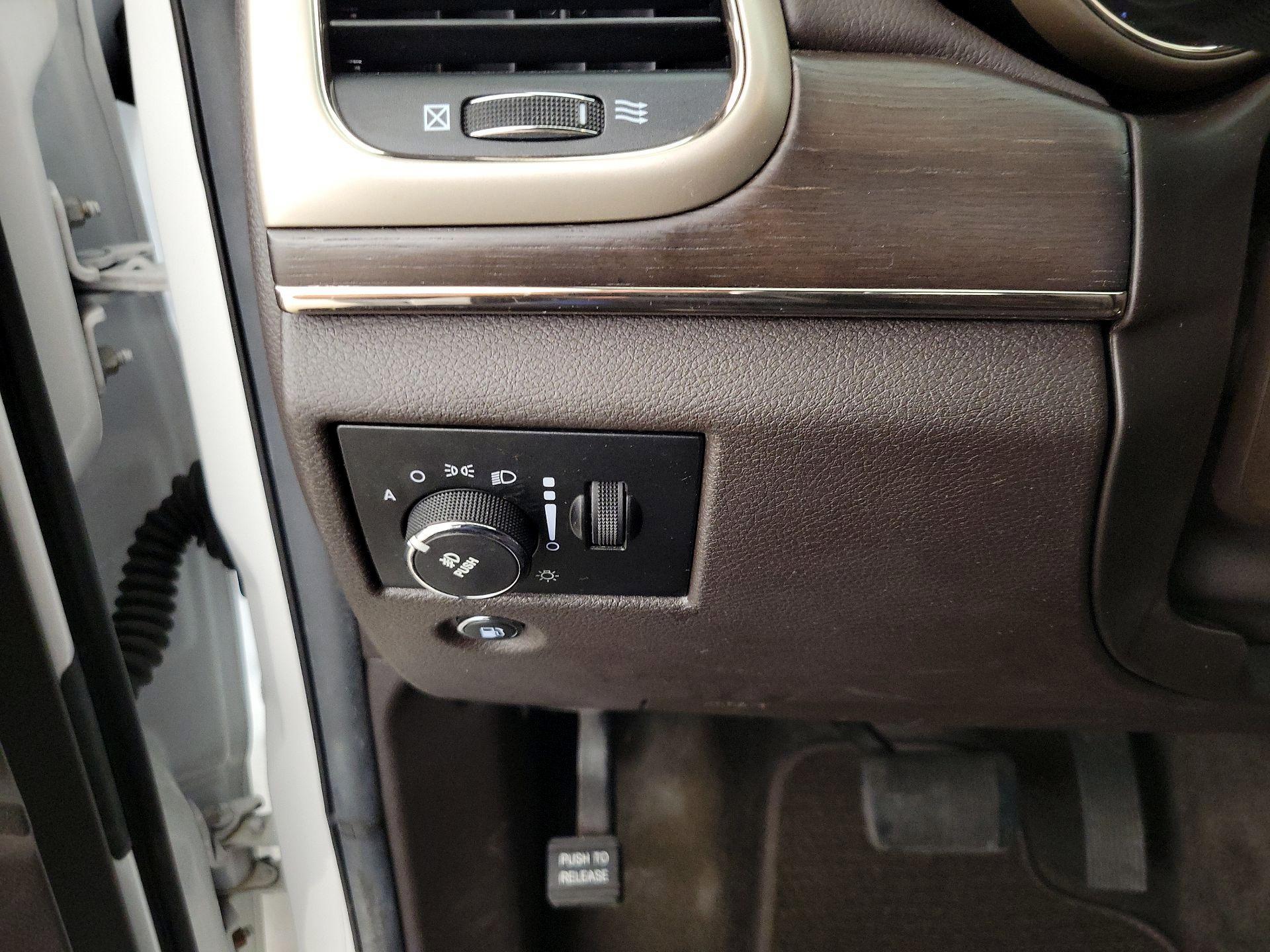 Thumbnail: 2014 Jeep Grand Cherokee - 13