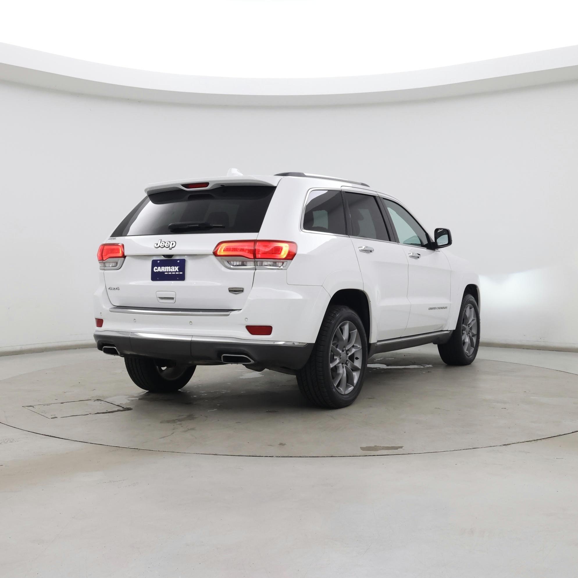 Thumbnail: 2014 Jeep Grand Cherokee - 8
