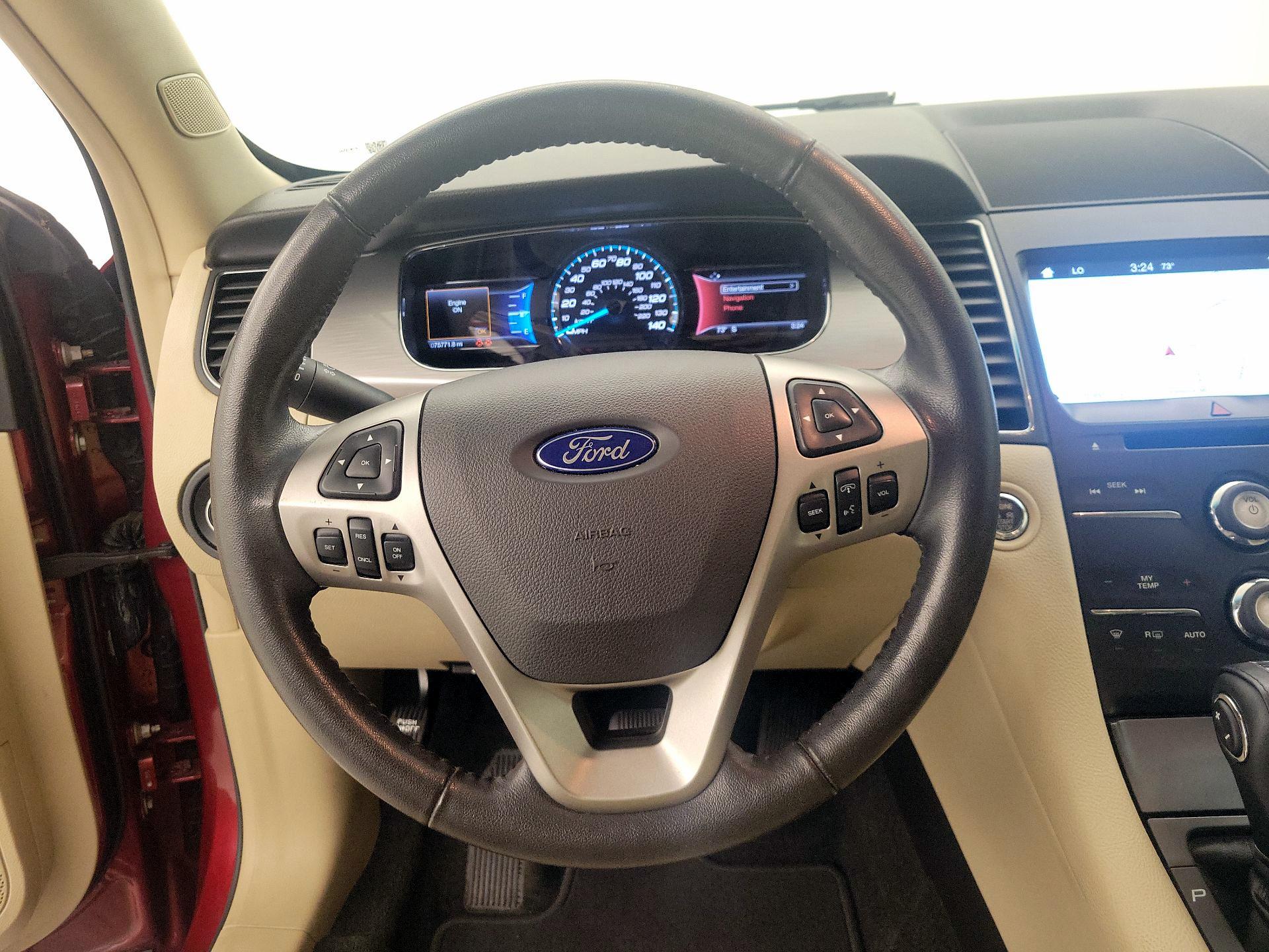Thumbnail: 2016 Ford Taurus - 10