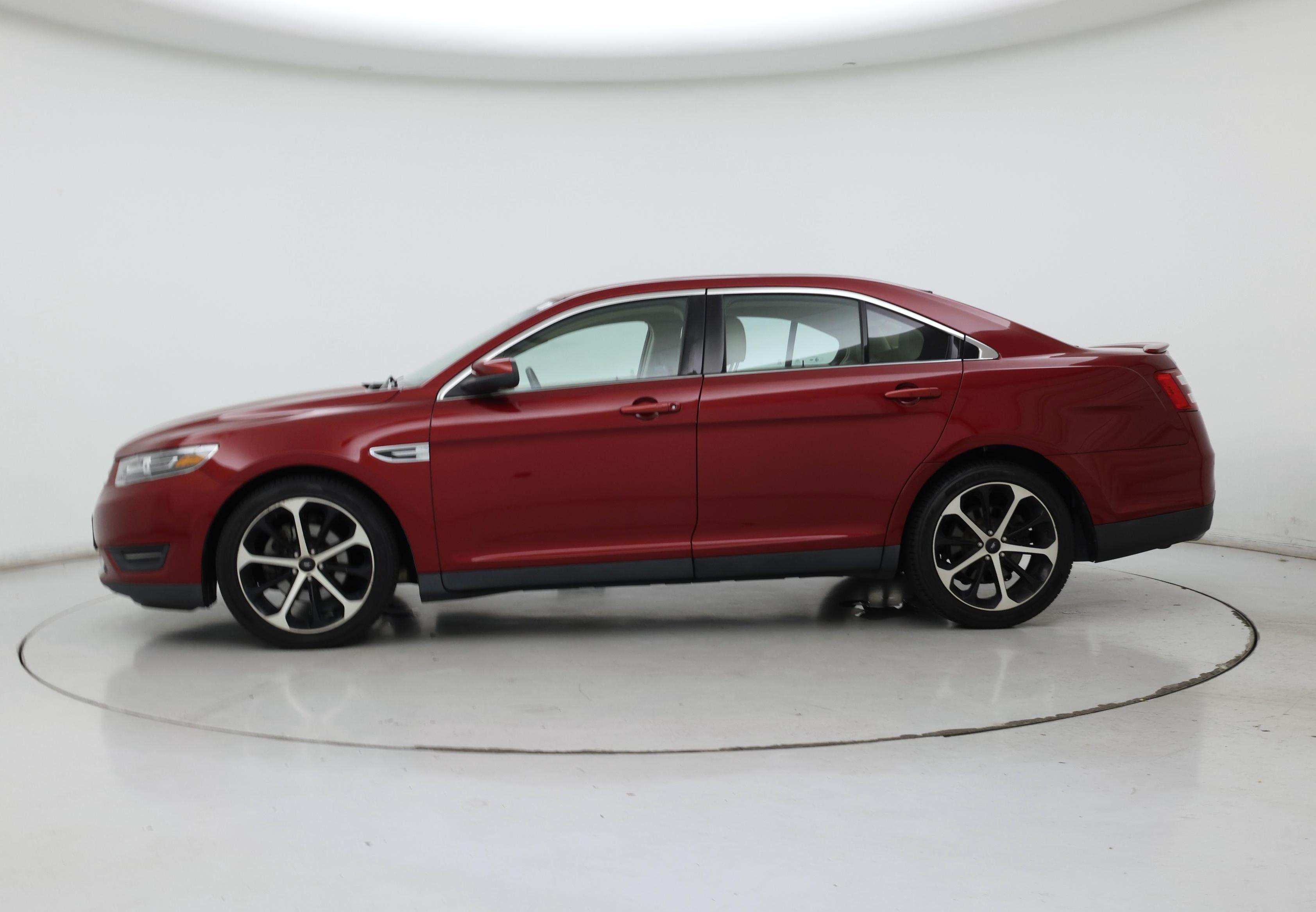 Thumbnail: 2016 Ford Taurus - 3