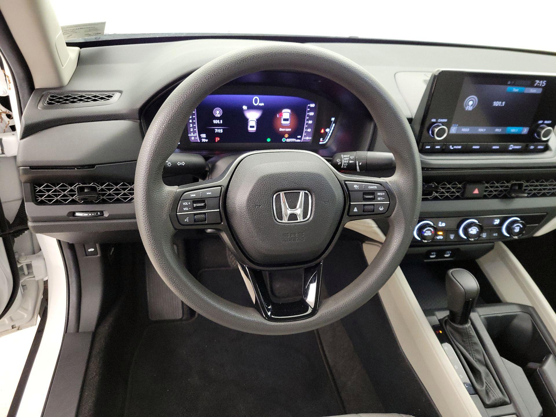 Thumbnail: 2023 Honda Accord - 10