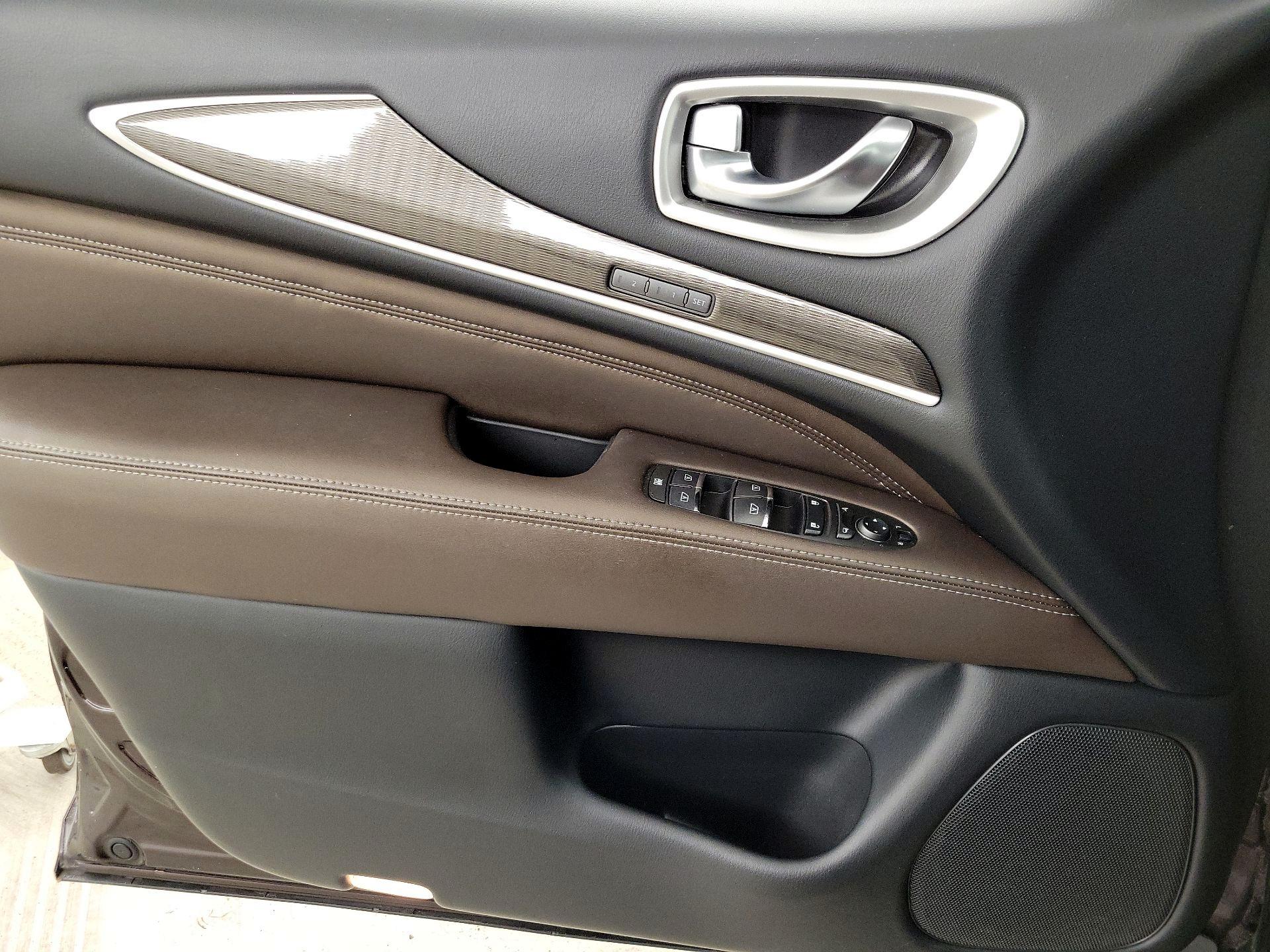 Thumbnail: 2019 INFINITI QX60 - 12
