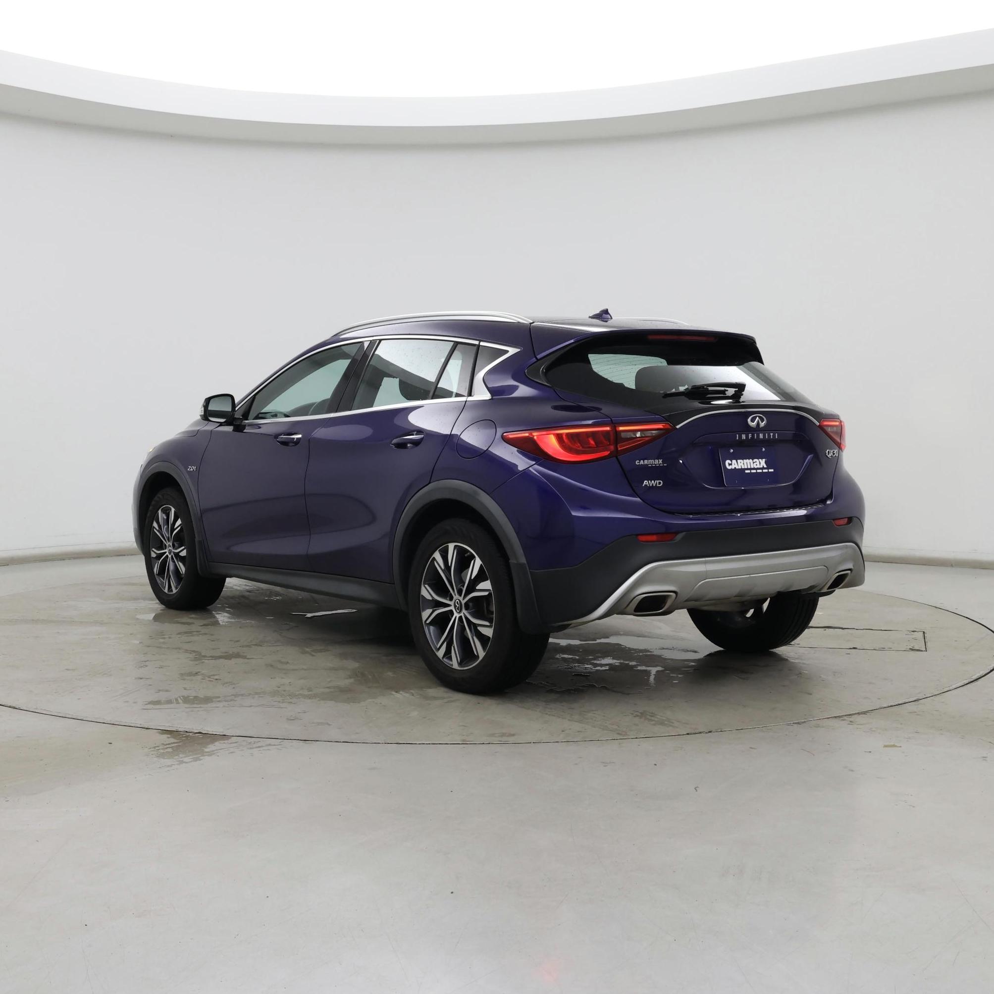 Thumbnail: 2018 INFINITI QX30 - 2