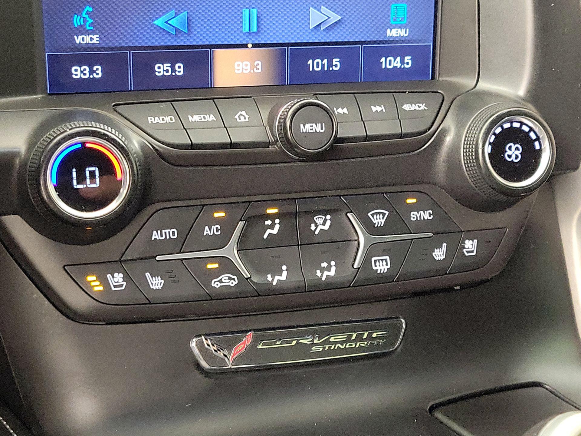 Thumbnail: 2014 Chevrolet Corvette - 17