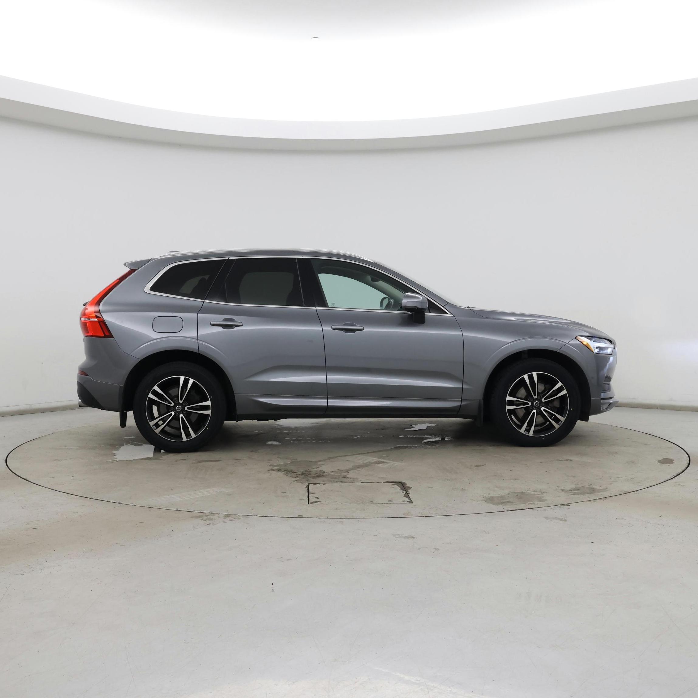 Thumbnail: 2020 Volvo XC60 - 7