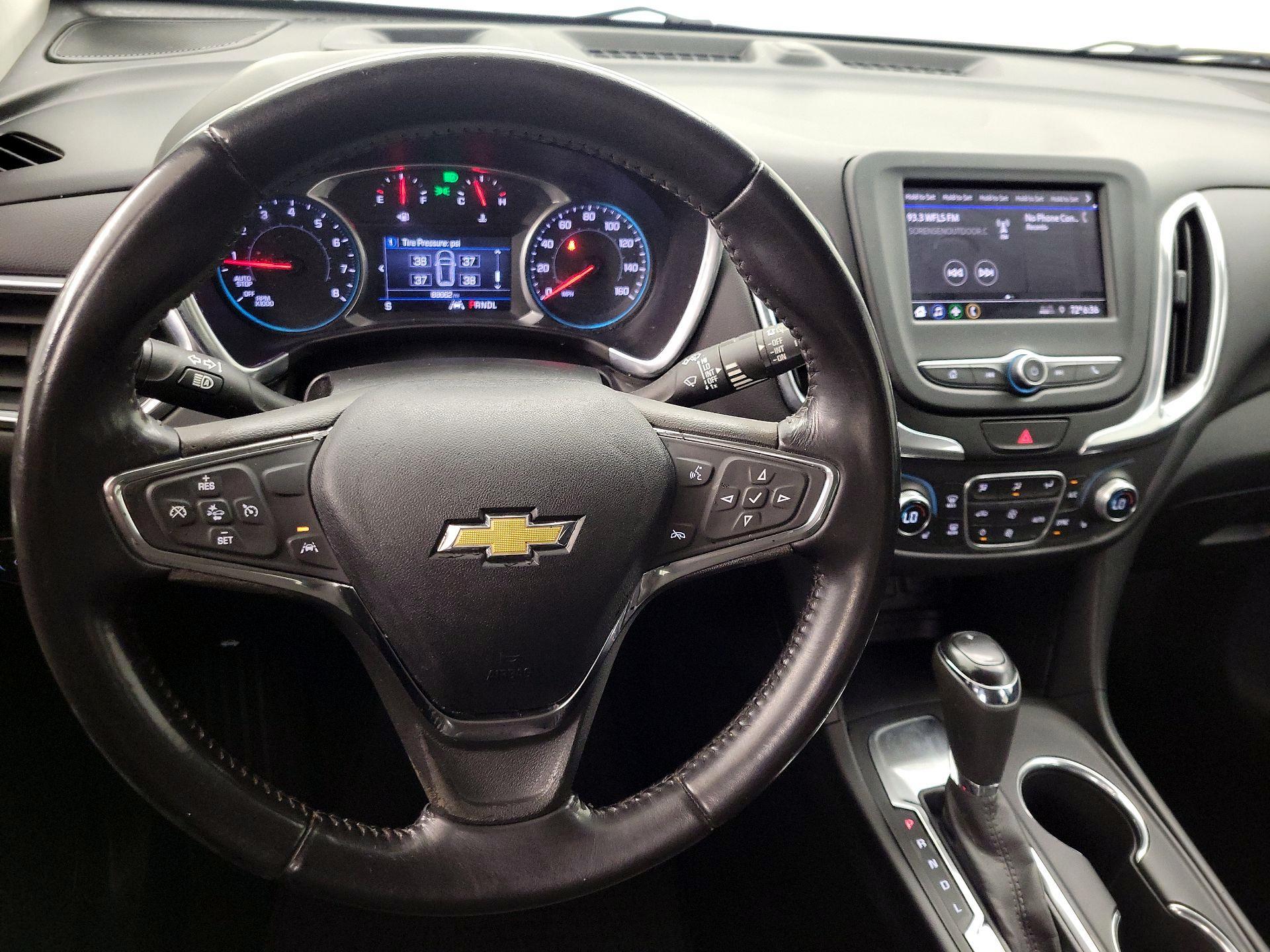 Thumbnail: 2021 Chevrolet Equinox - 10