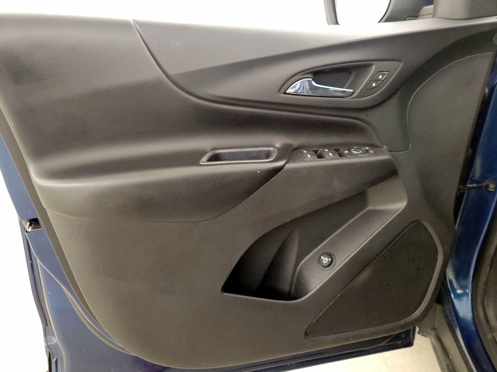 Thumbnail: 2021 Chevrolet Equinox - 12