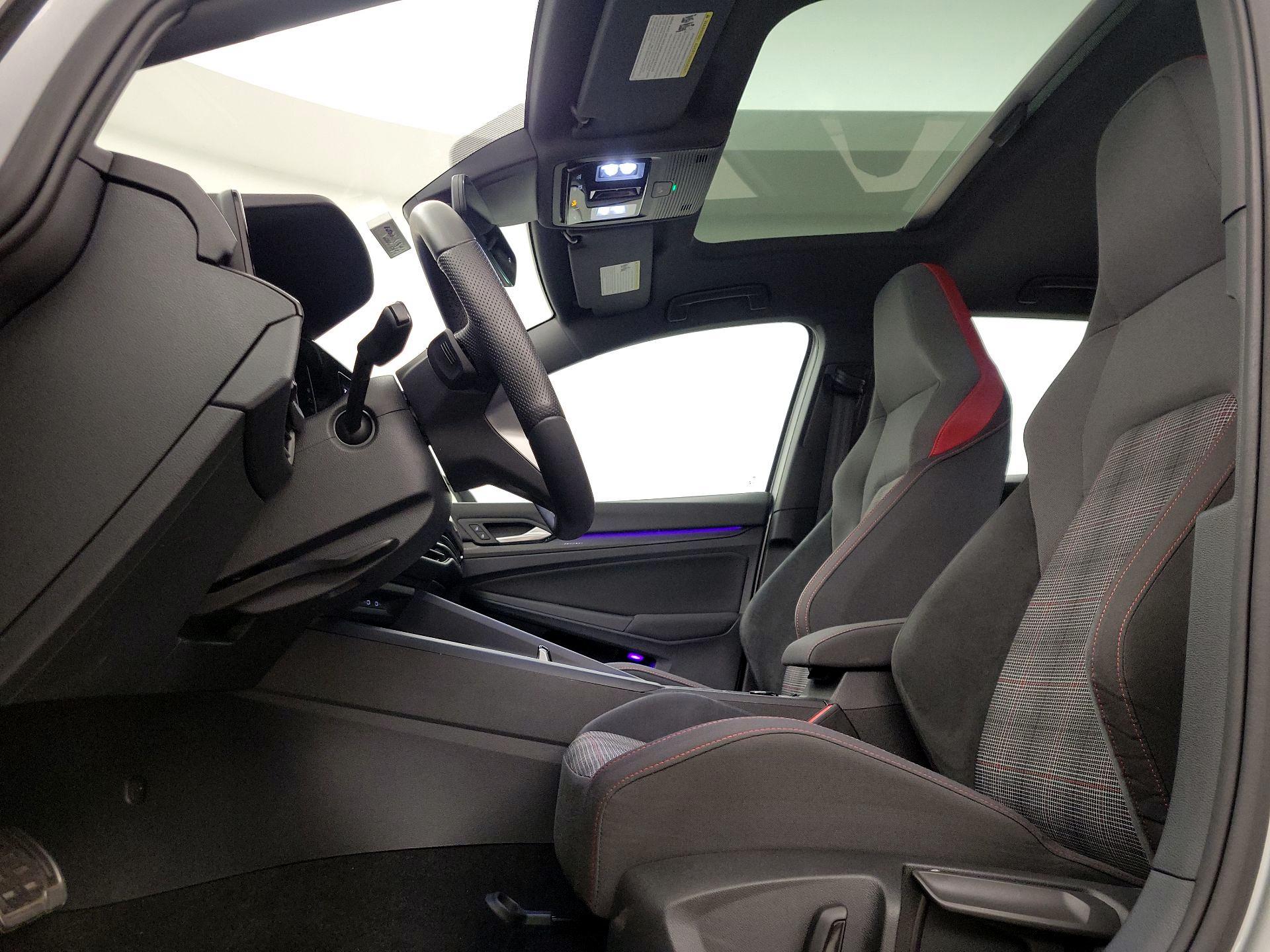 Thumbnail: 2022 Volkswagen Golf - 20