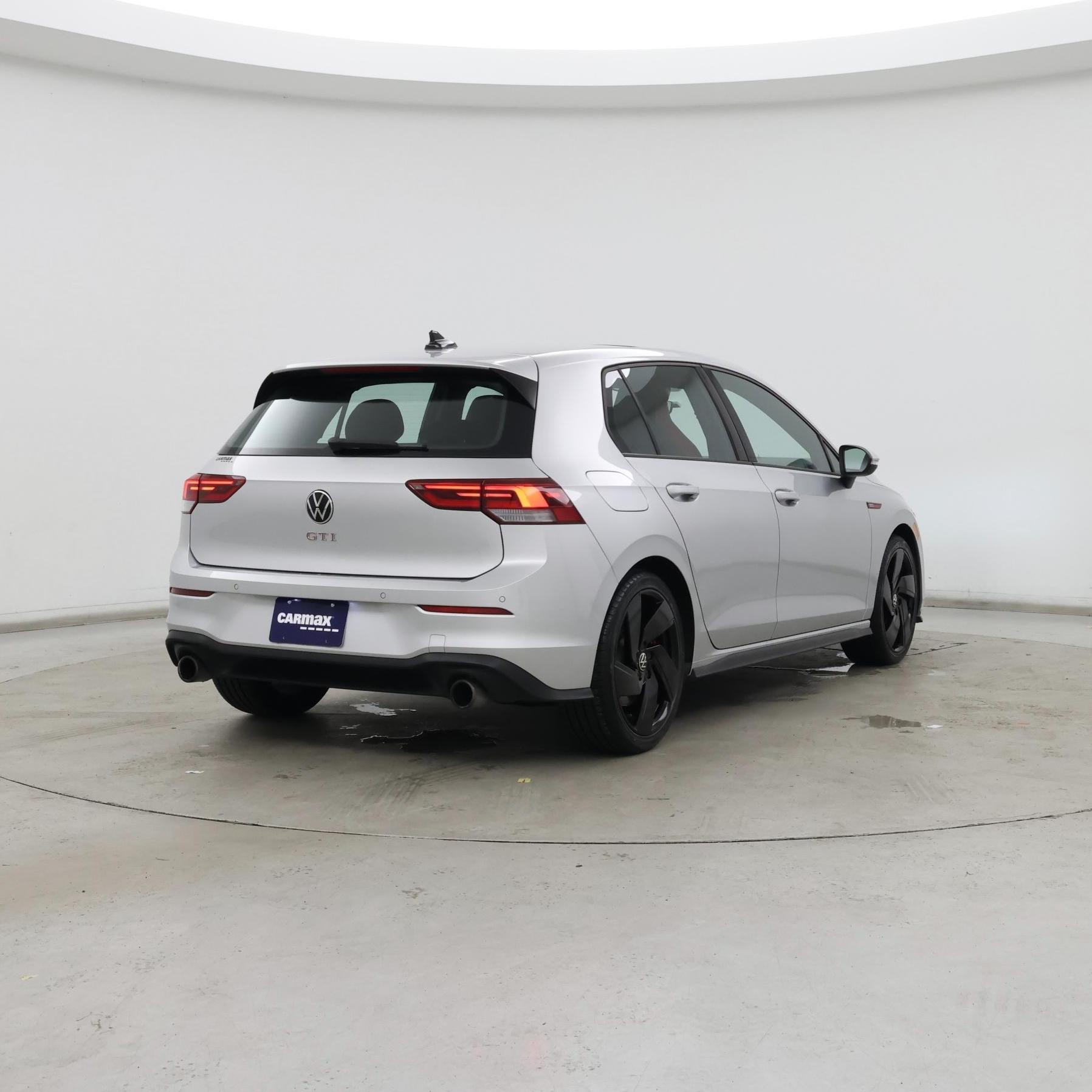 Thumbnail: 2022 Volkswagen Golf - 8