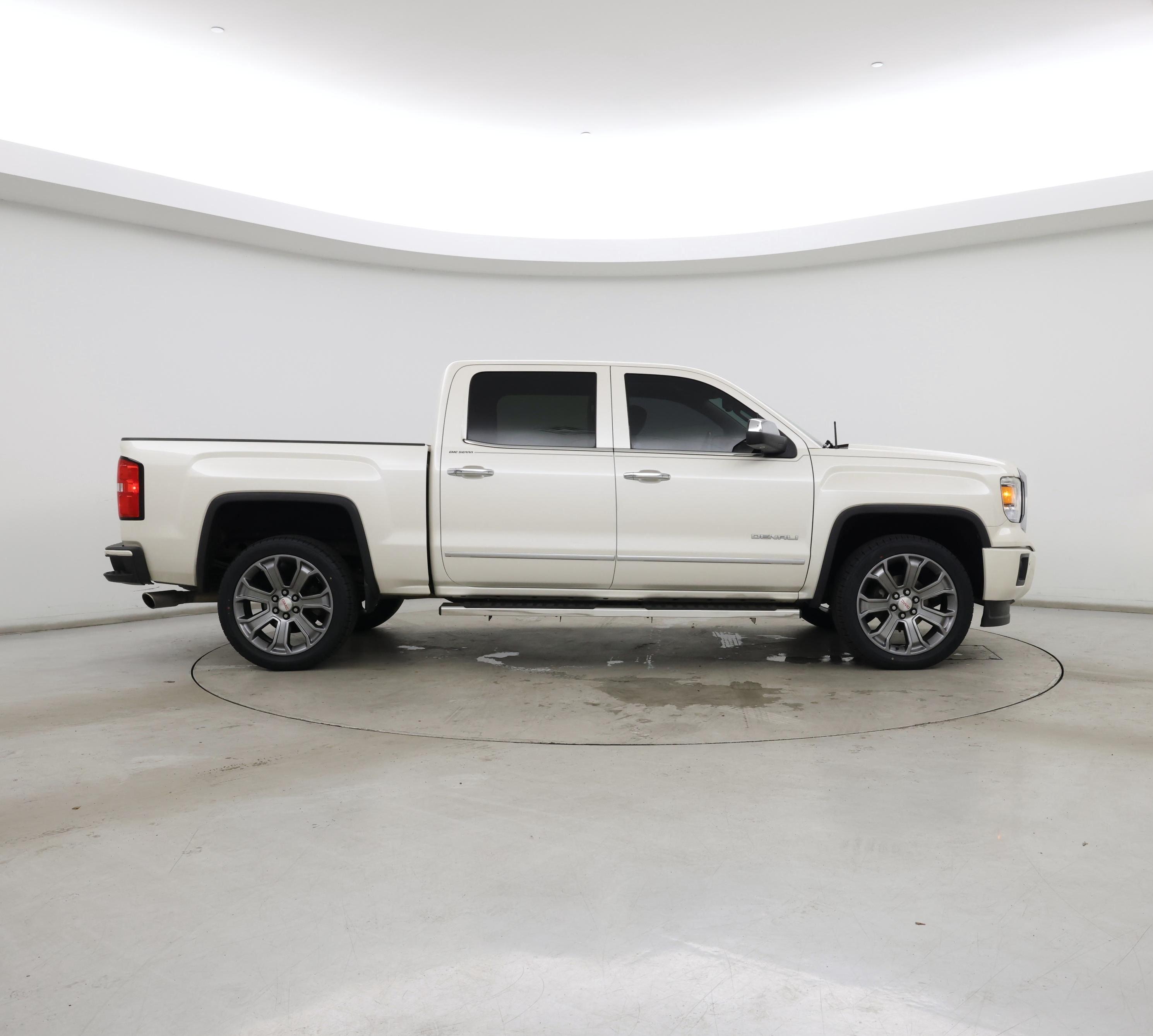 Thumbnail: 2015 GMC Sierra 1500 - 7