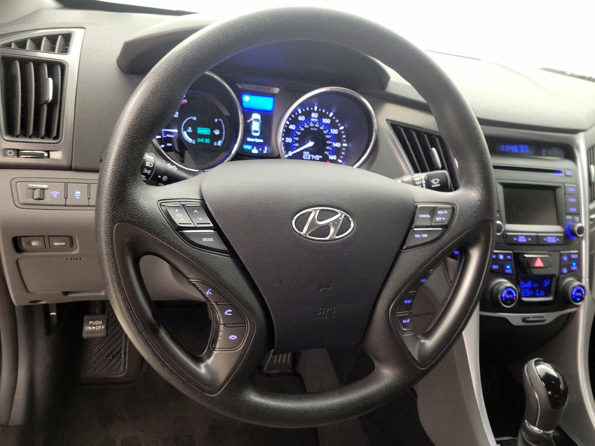 Thumbnail: 2014 Hyundai Sonata - 10