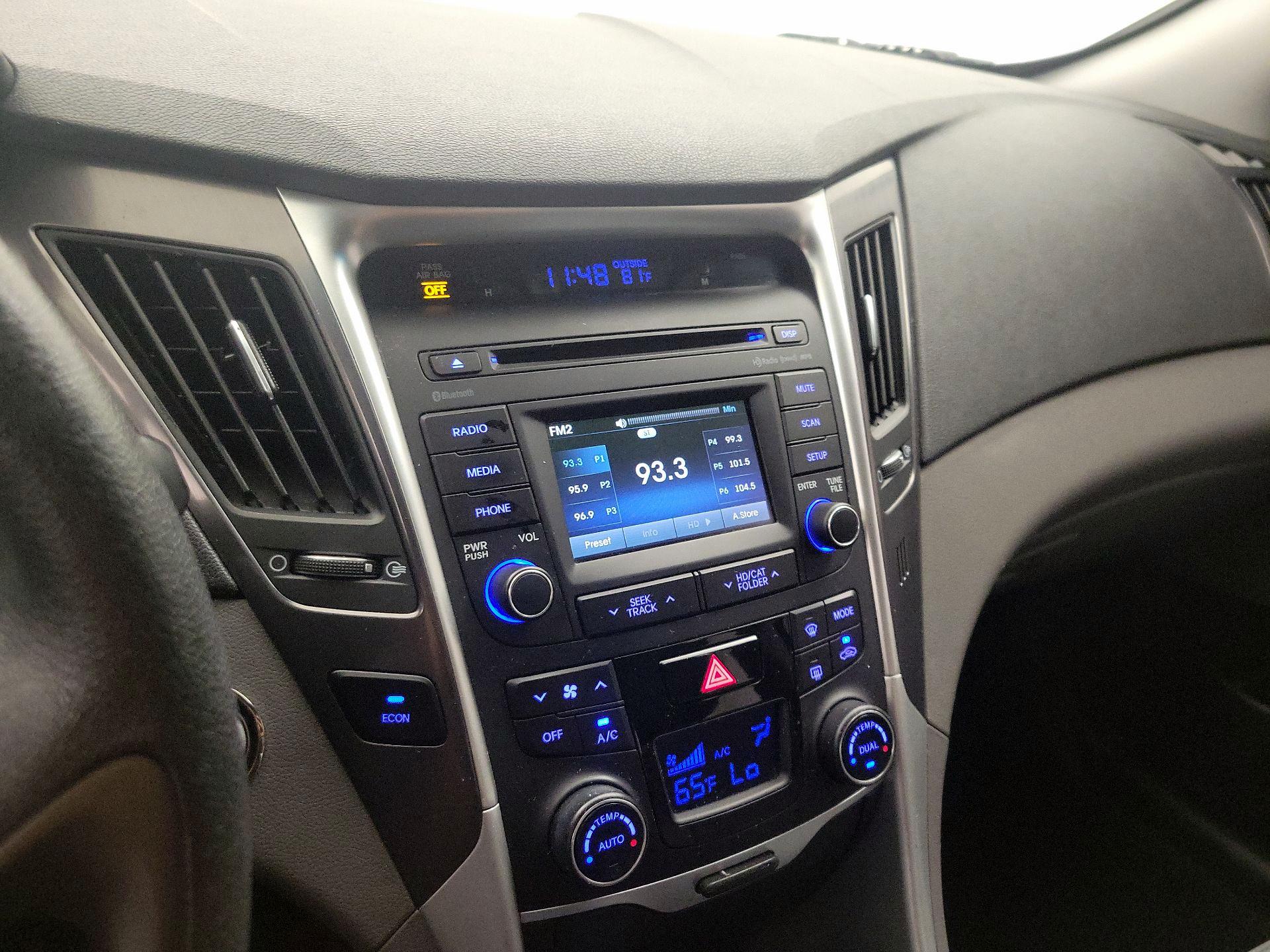 Thumbnail: 2014 Hyundai Sonata - 15