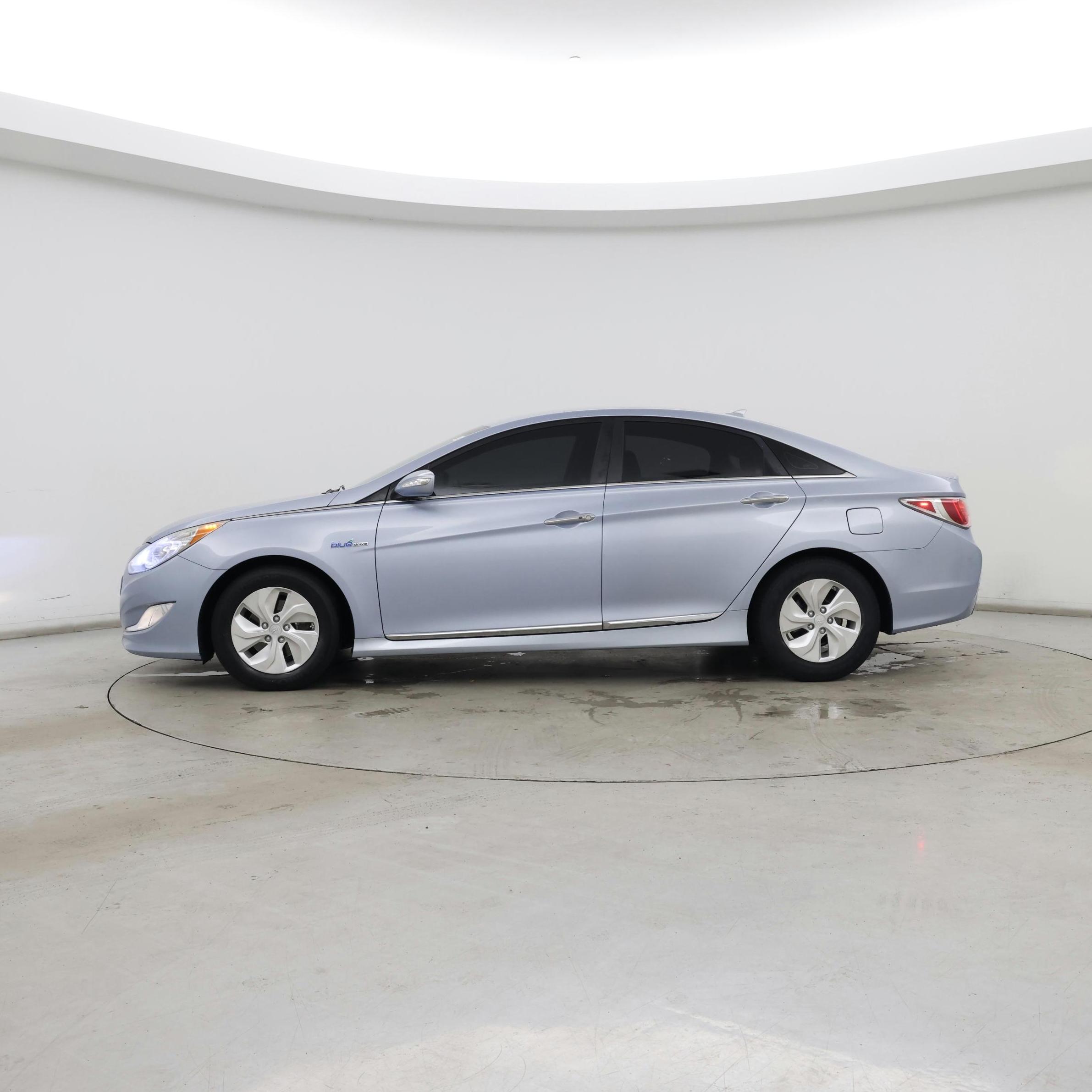 Thumbnail: 2014 Hyundai Sonata - 3
