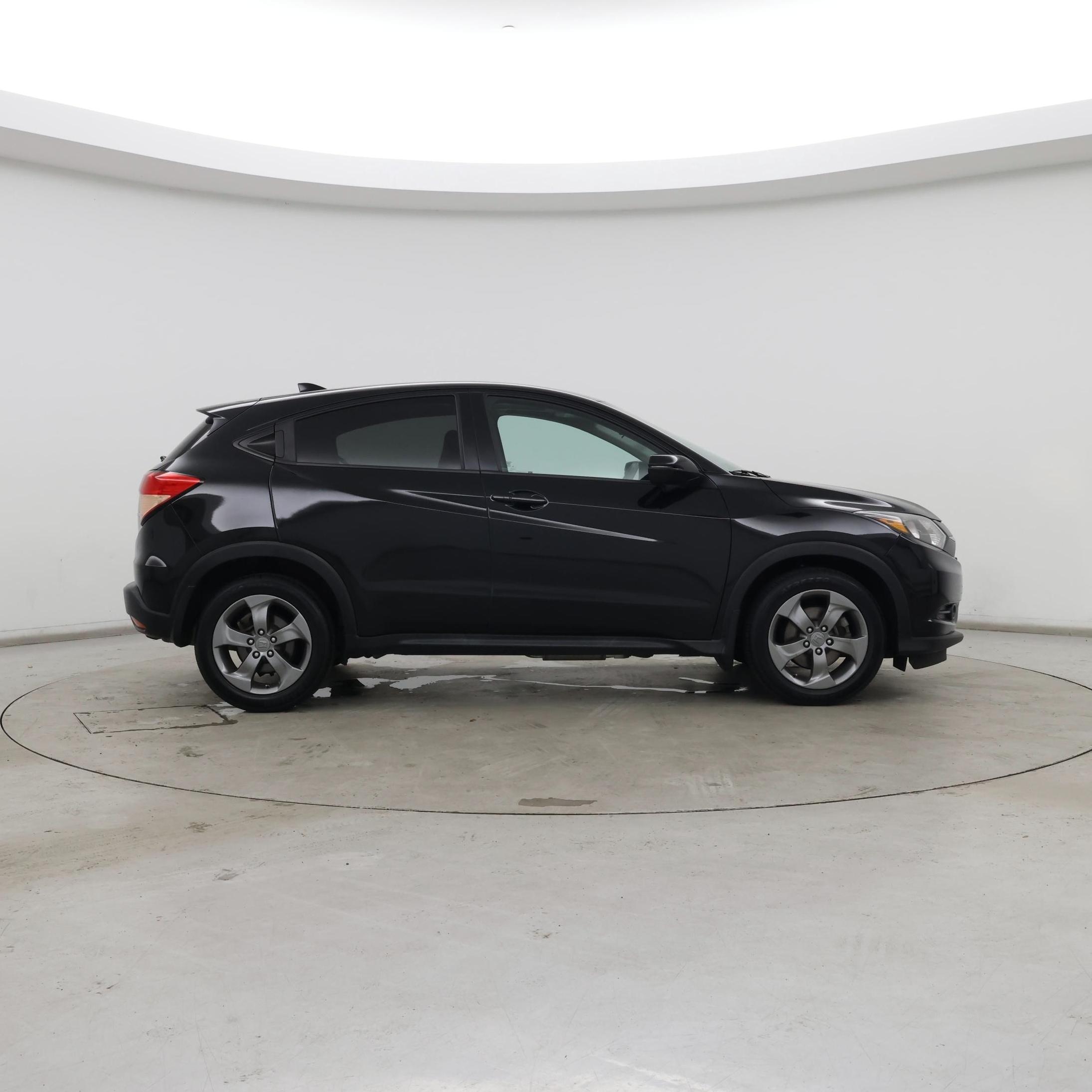 Thumbnail: 2016 Honda HR-V - 7