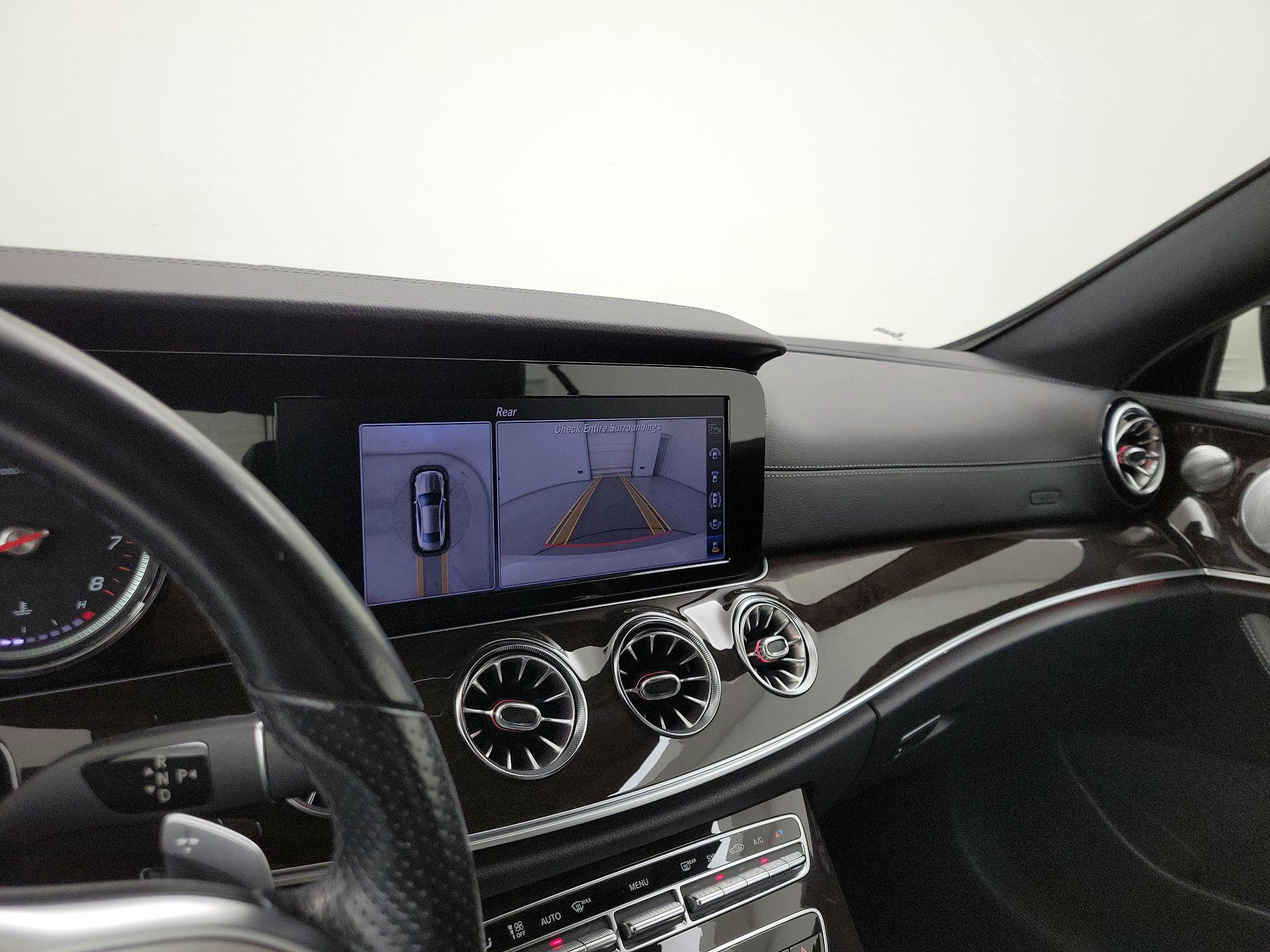 Thumbnail: 2019 Mercedes-Benz E-Class - 15