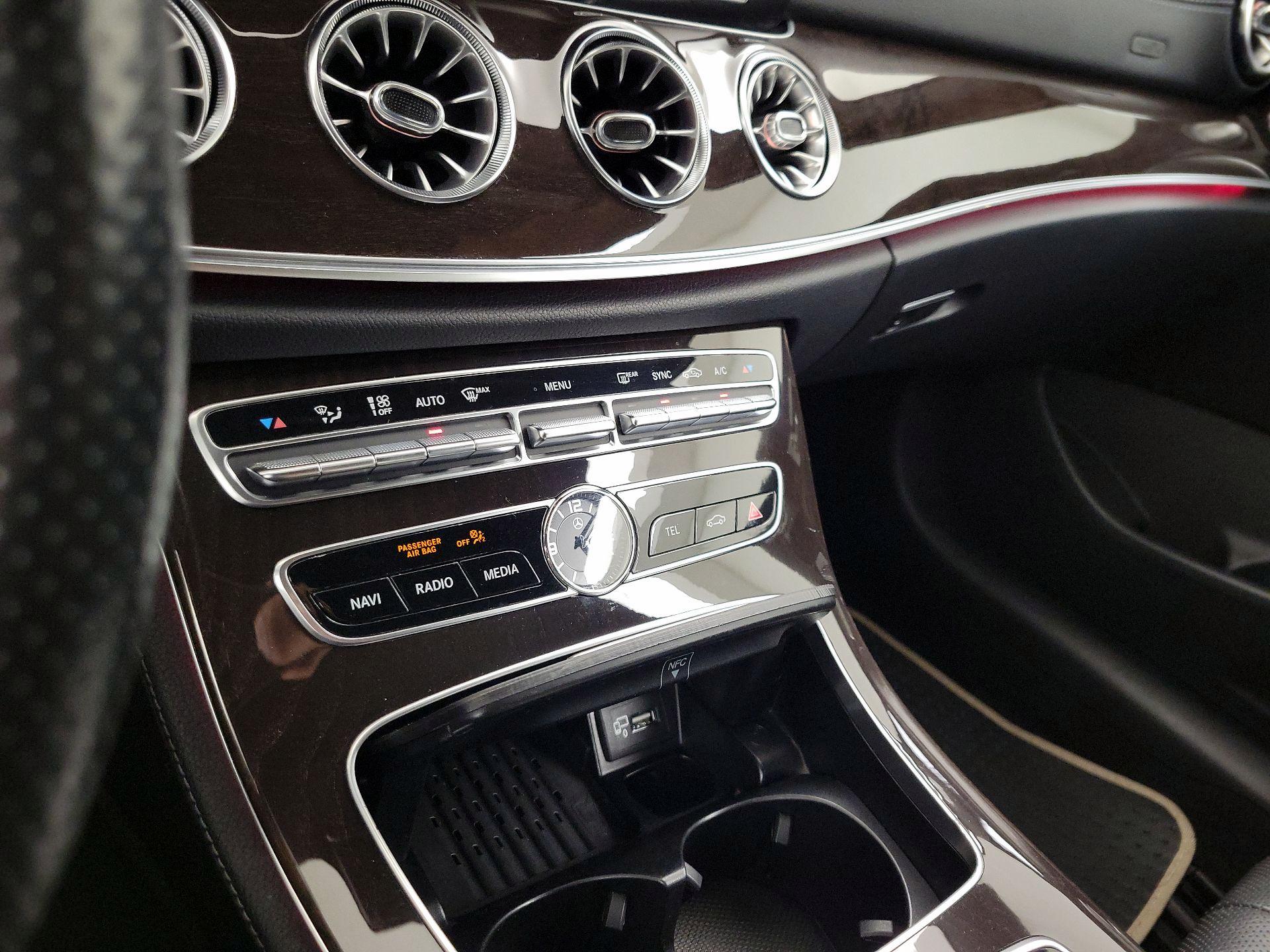 Thumbnail: 2019 Mercedes-Benz E-Class - 17