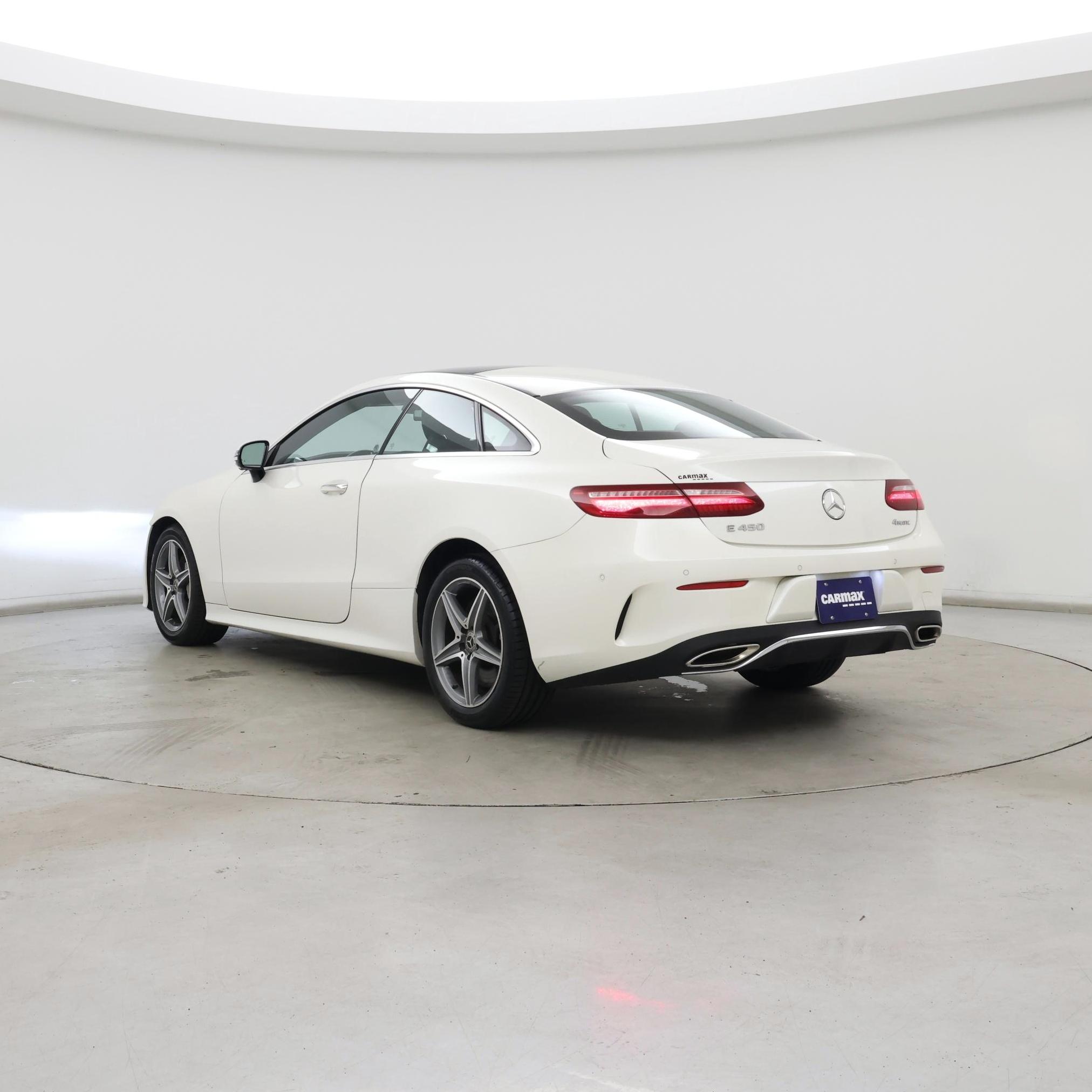 Thumbnail: 2019 Mercedes-Benz E-Class - 2