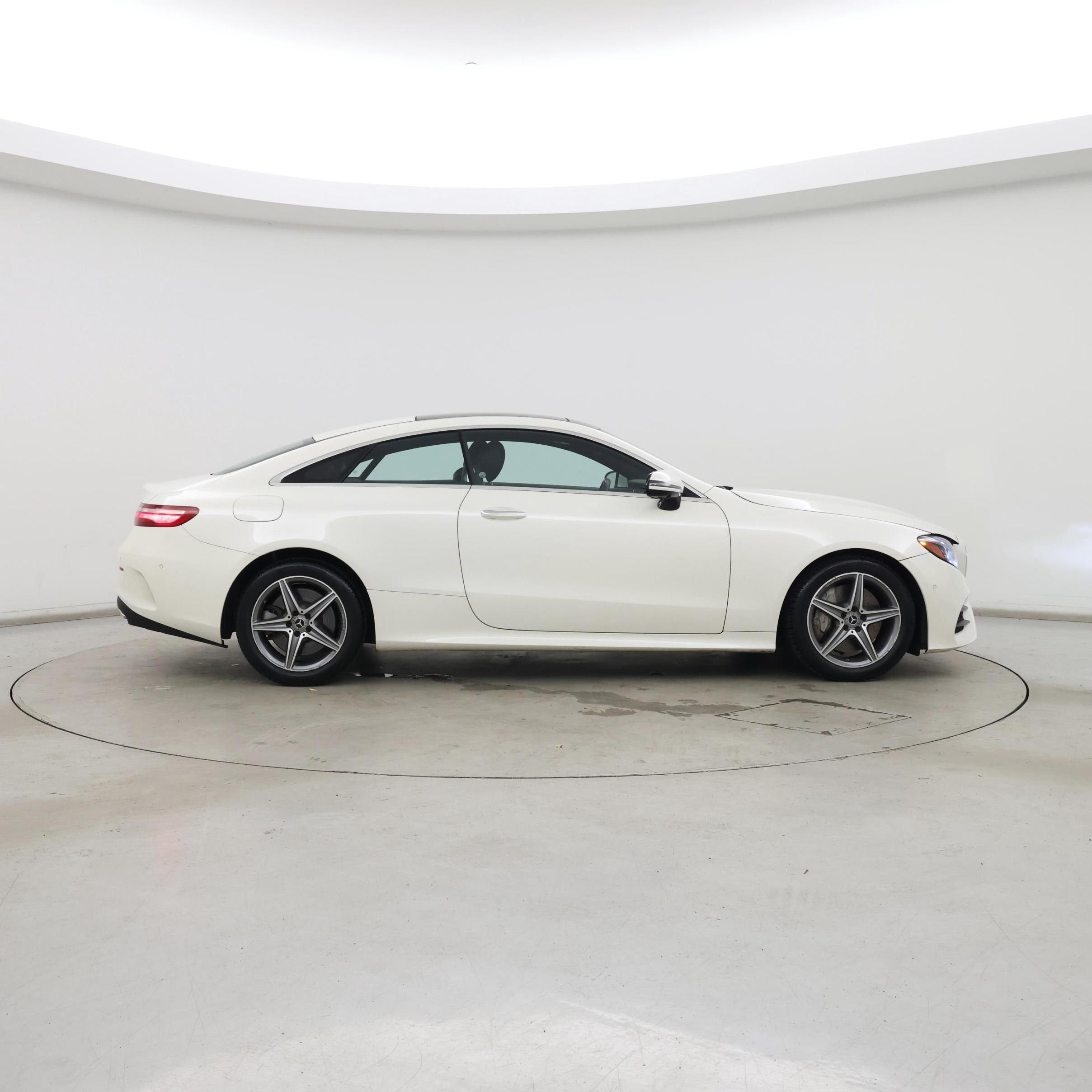 Thumbnail: 2019 Mercedes-Benz E-Class - 7