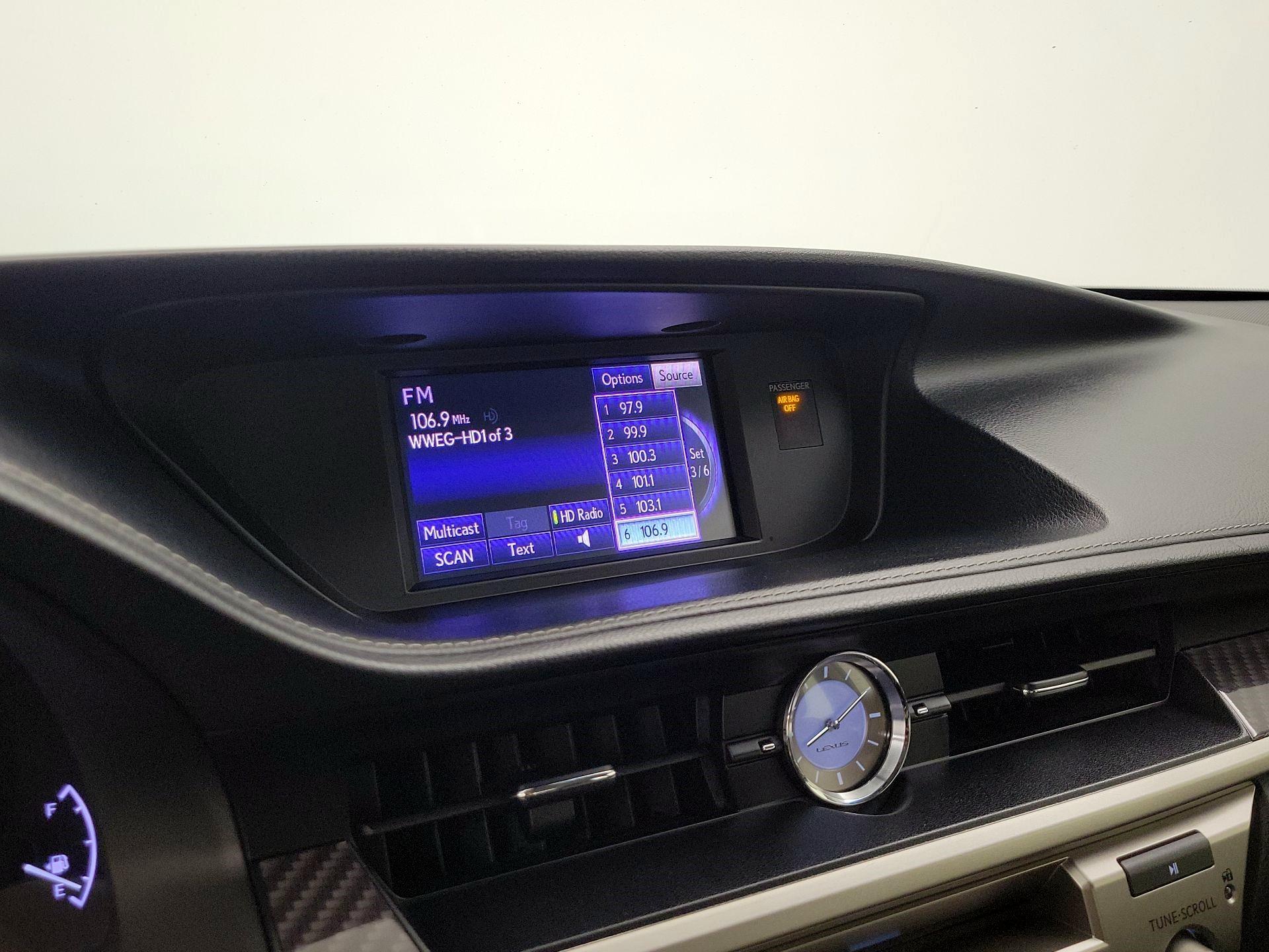 Thumbnail: 2014 Lexus ES - 15