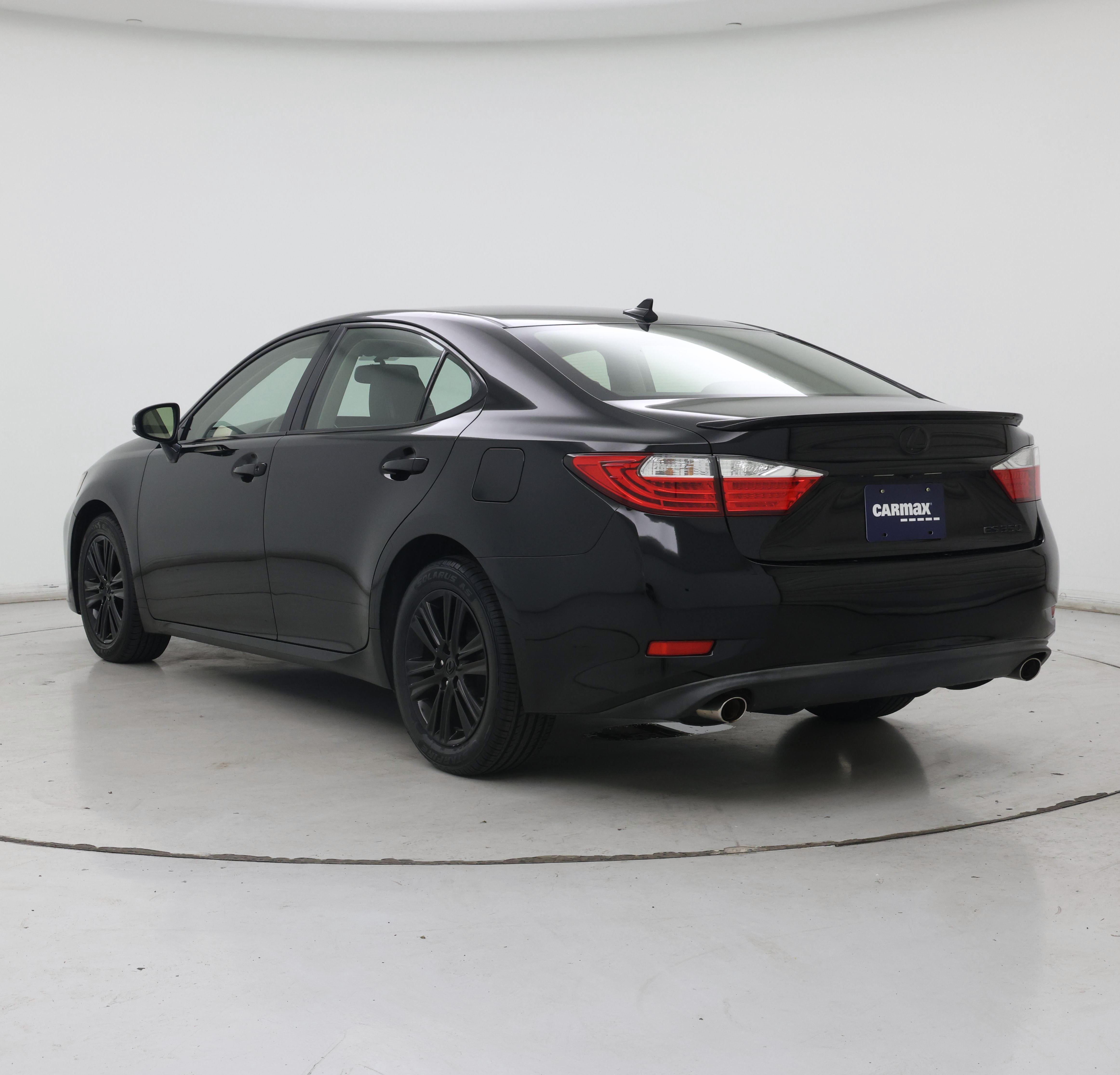 Thumbnail: 2014 Lexus ES - 2