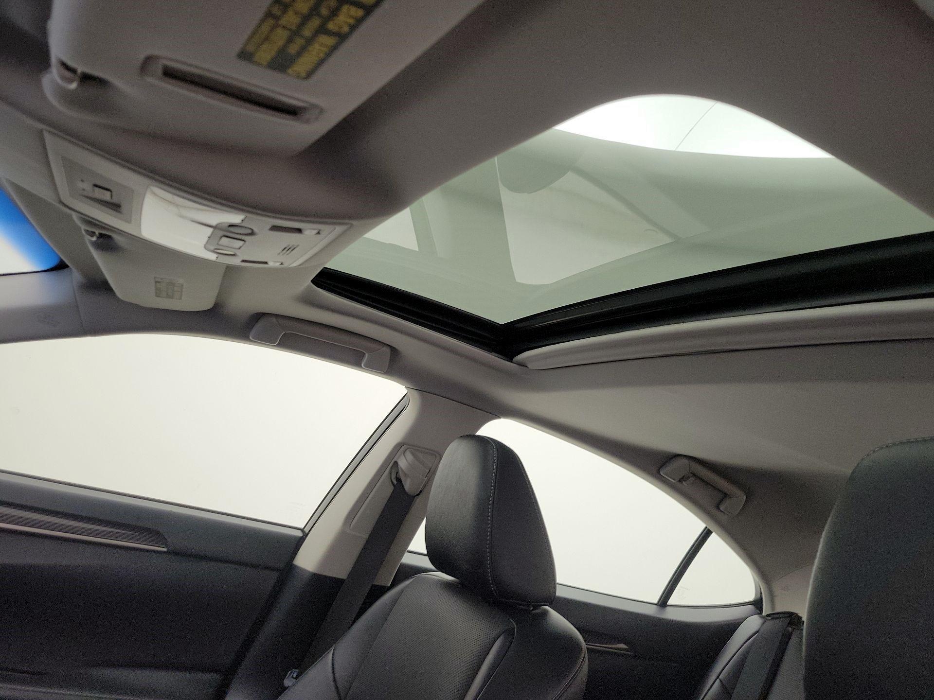 Thumbnail: 2014 Lexus ES - 19