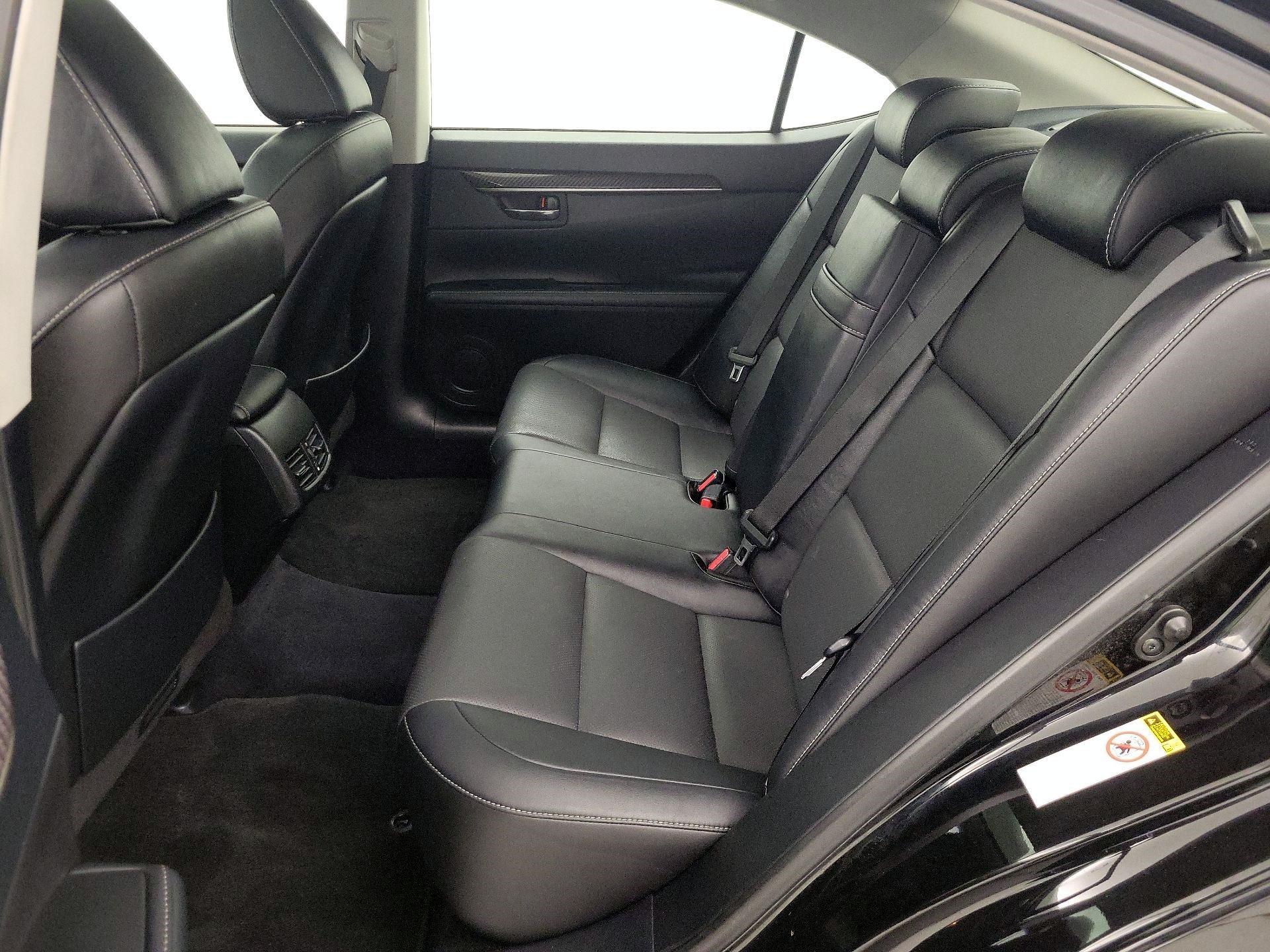 Thumbnail: 2014 Lexus ES - 20