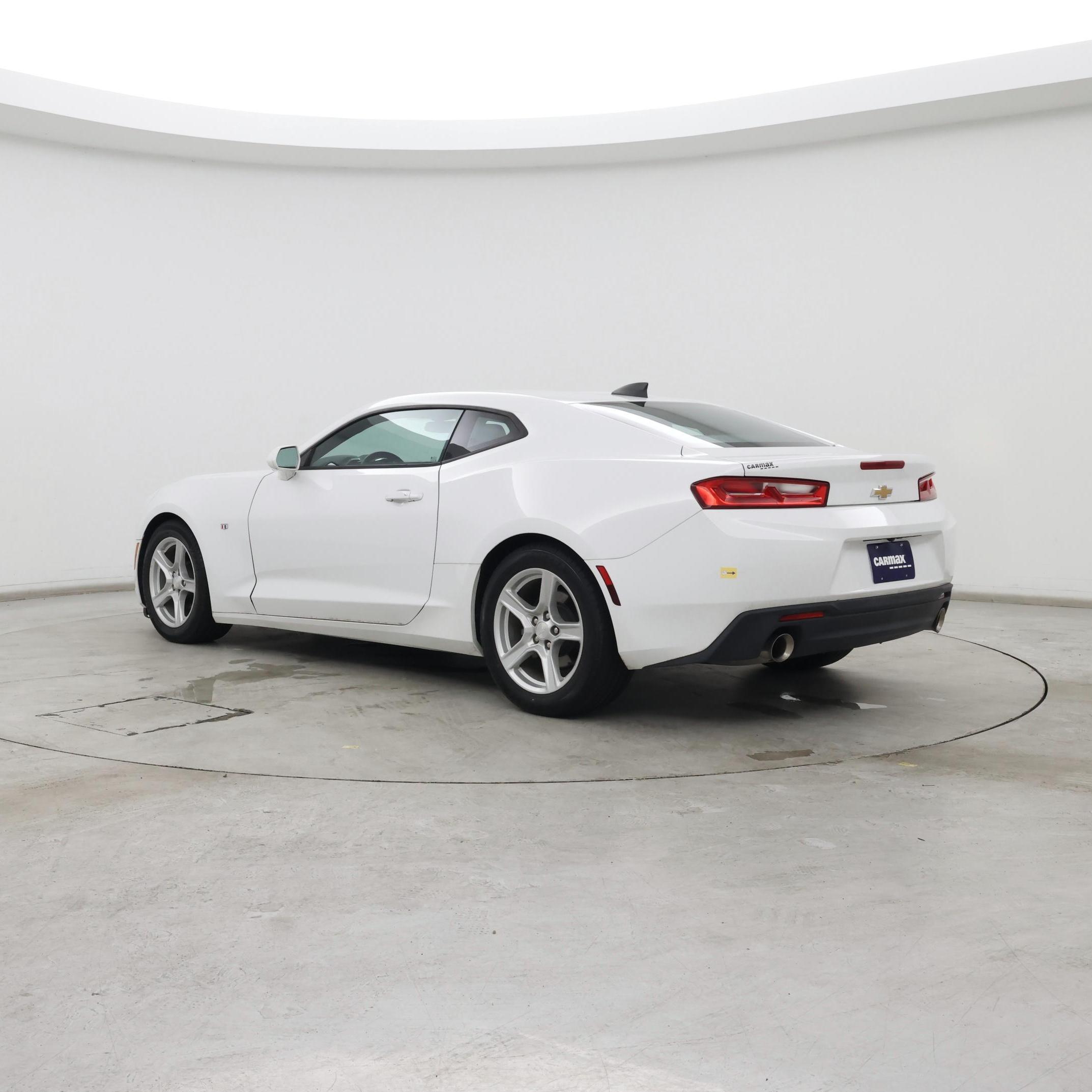 Thumbnail: 2018 Chevrolet Camaro - 2
