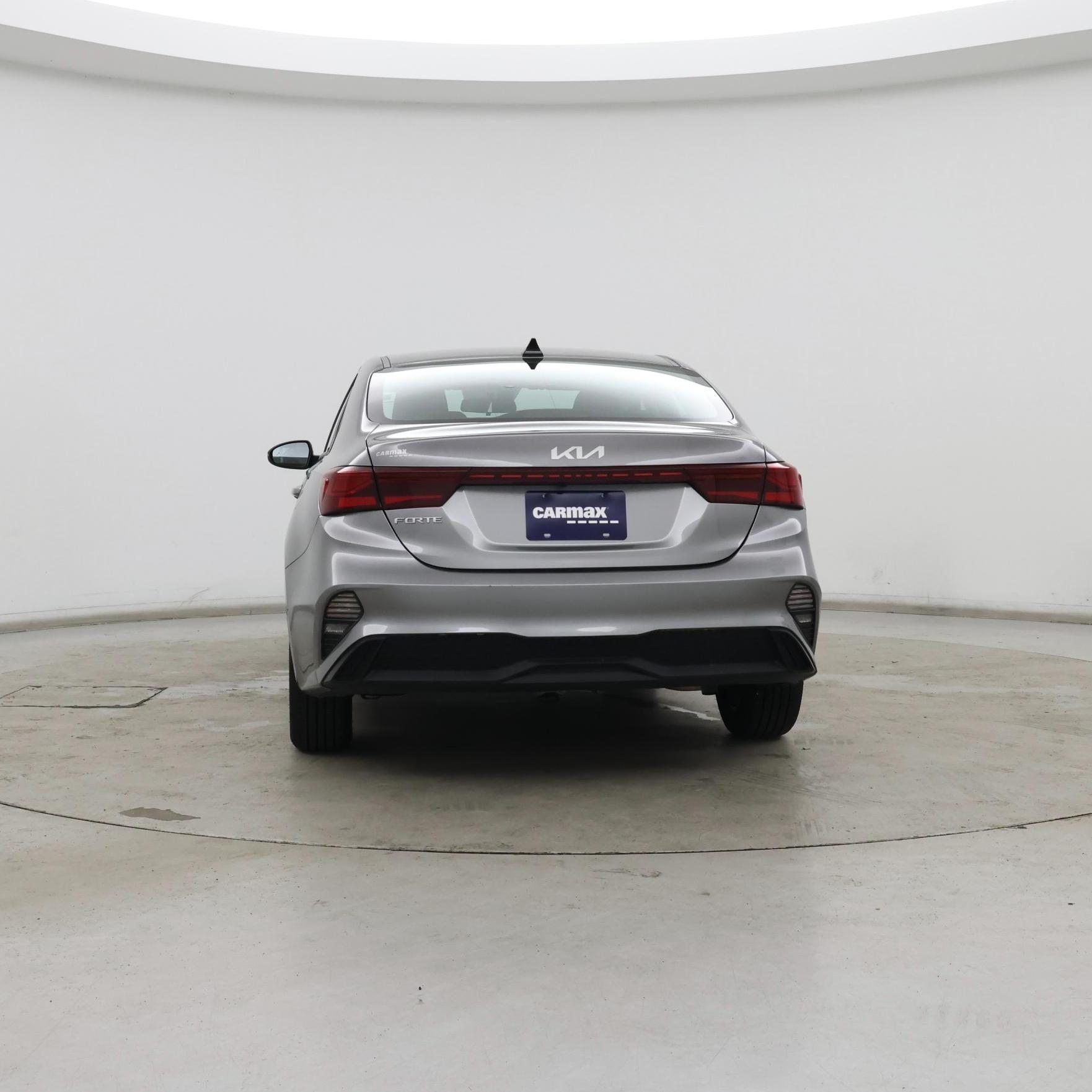 Thumbnail: 2024 Kia Forte - 6