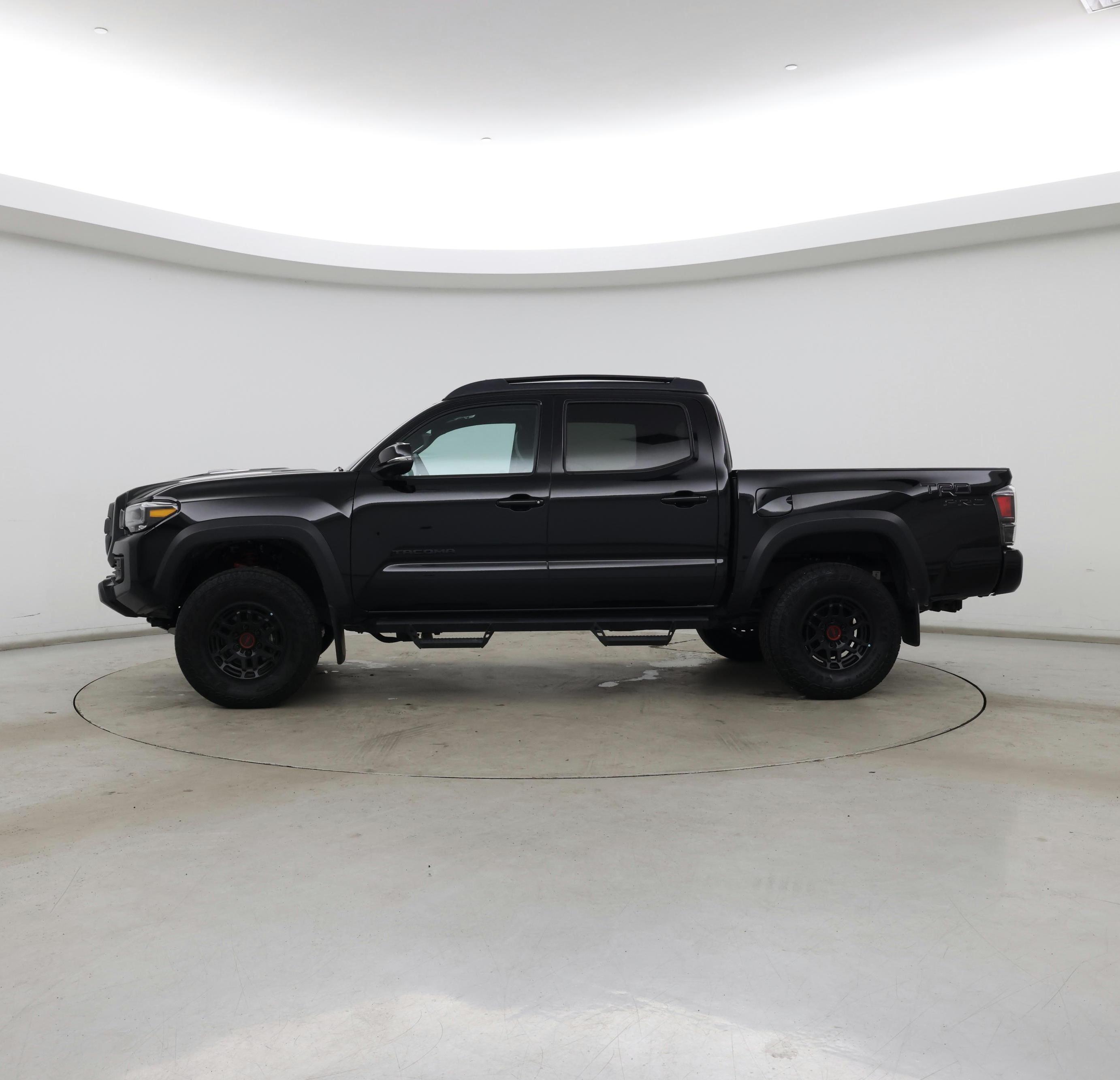 Thumbnail: 2023 Toyota Tacoma - 3