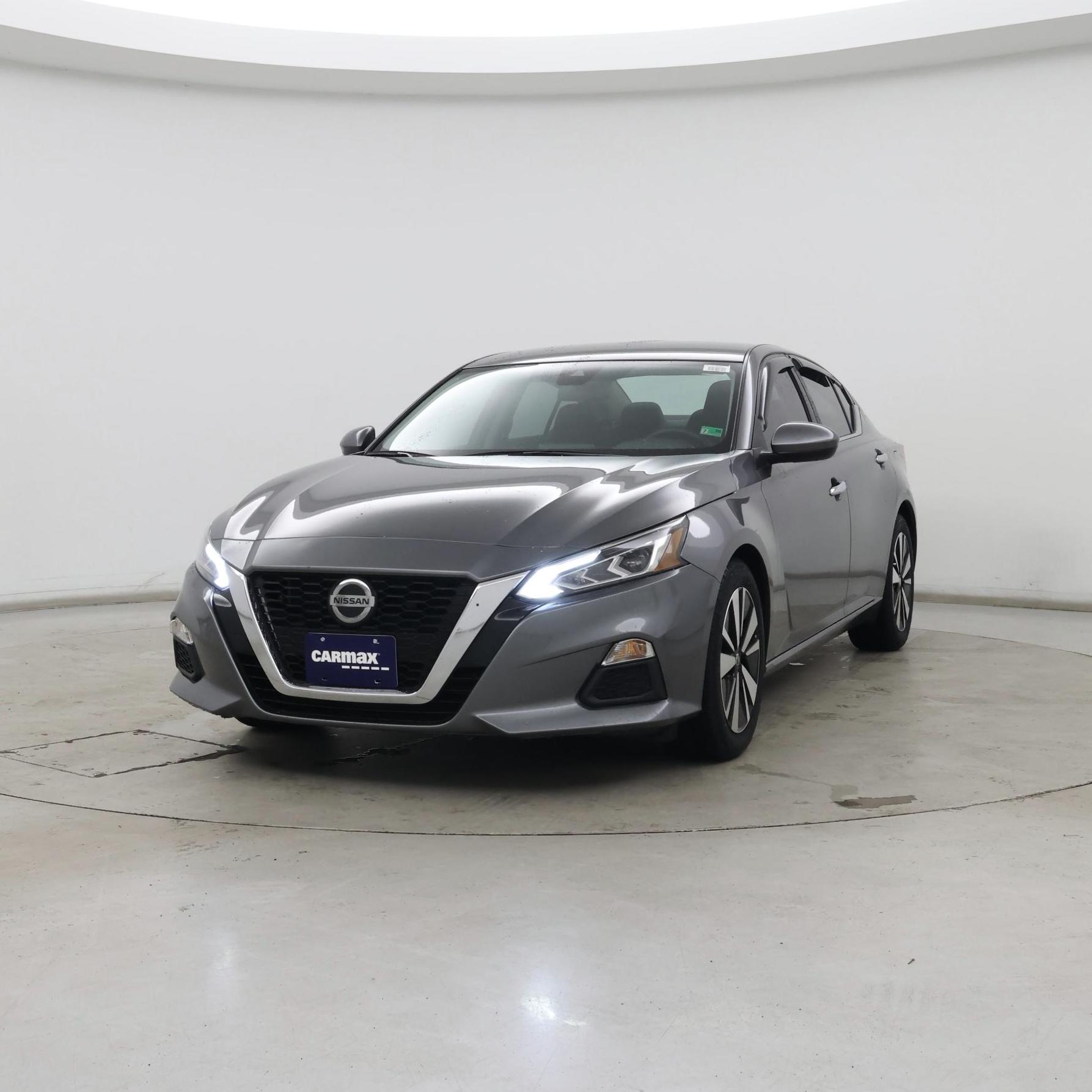 Thumbnail: 2022 Nissan Altima - 4