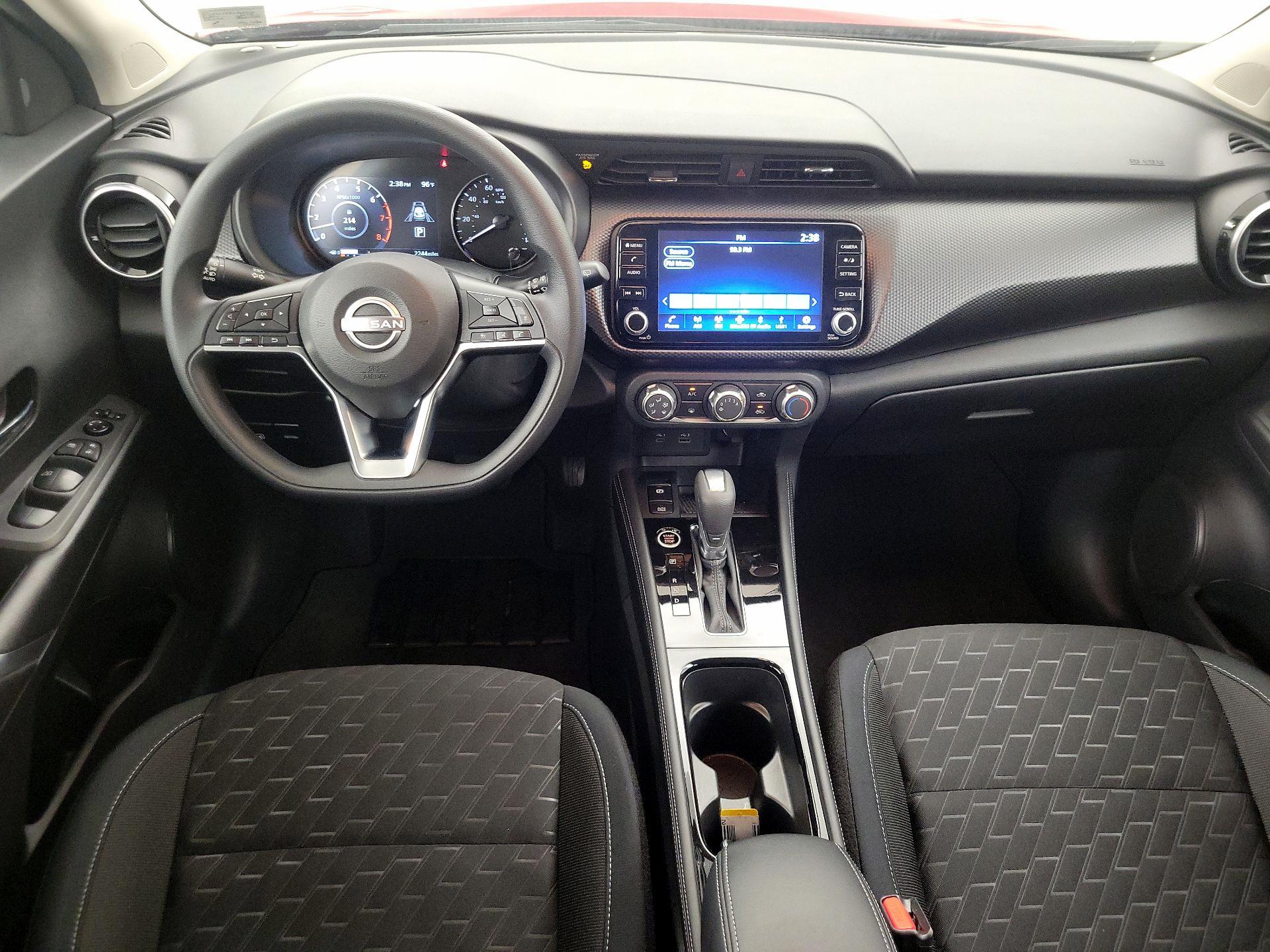 Thumbnail: 2024 Nissan Kicks - 9