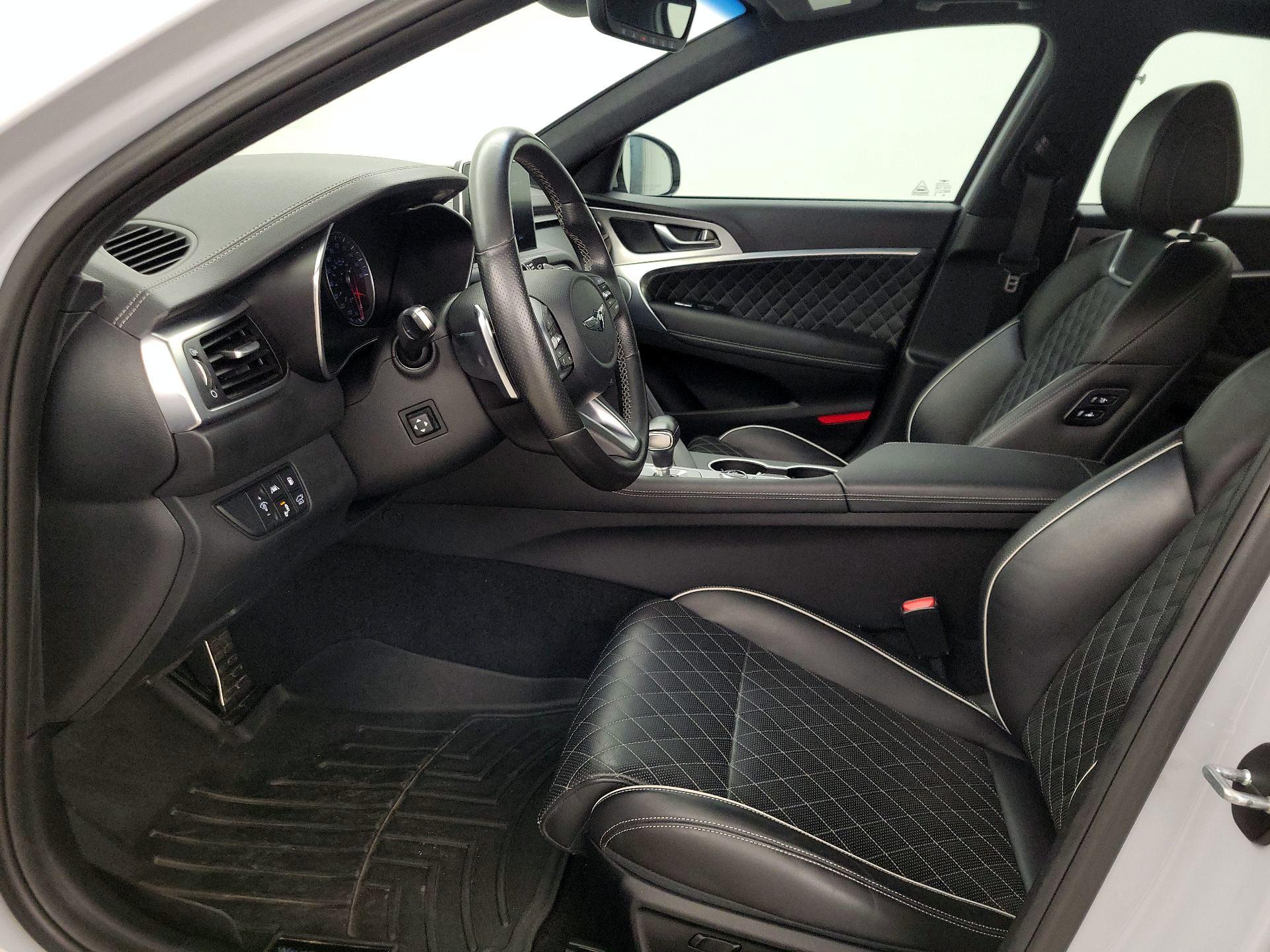 Thumbnail: 2021 Genesis G70 - 11