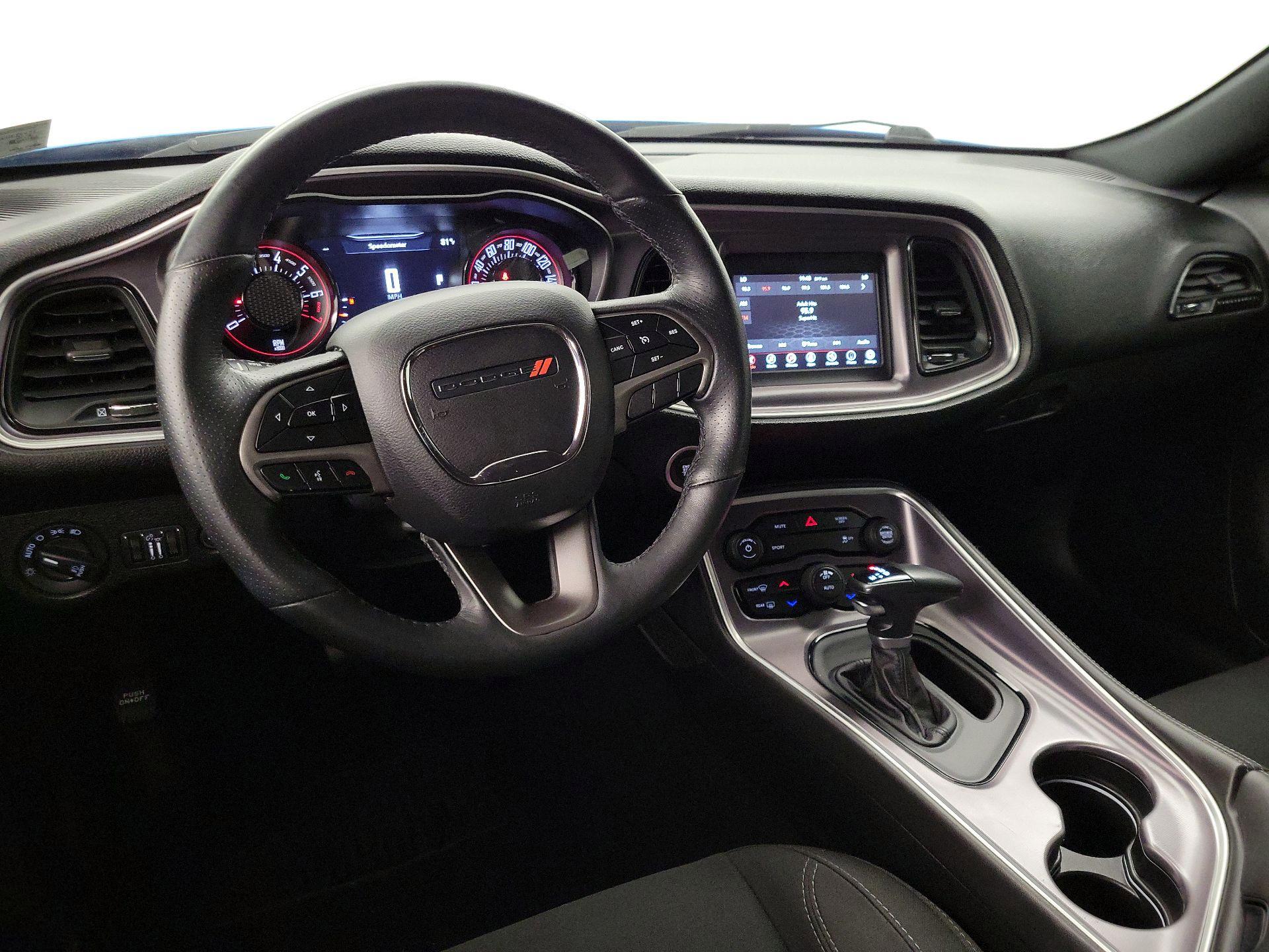 Thumbnail: 2019 Dodge Challenger - 9