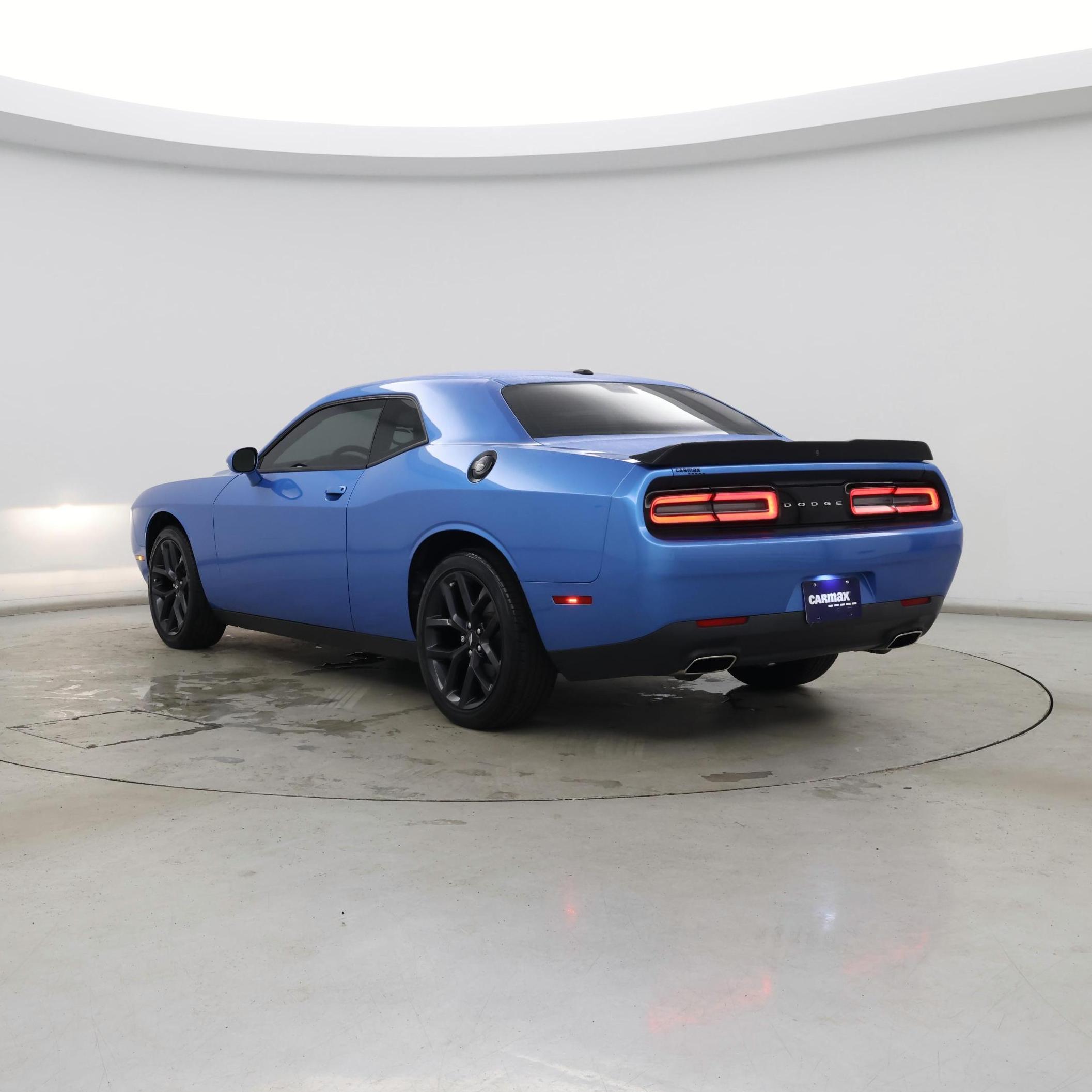 Thumbnail: 2019 Dodge Challenger - 2
